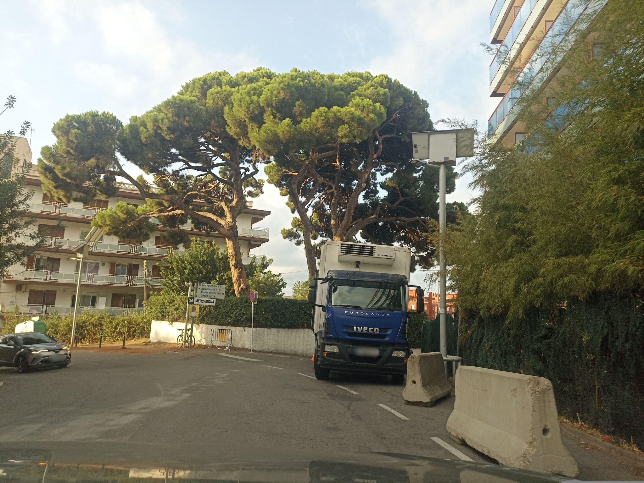 Street view near Hotel H Top Calella Palace, Calella — © toniserra (CC BY-SA · Mapillary)