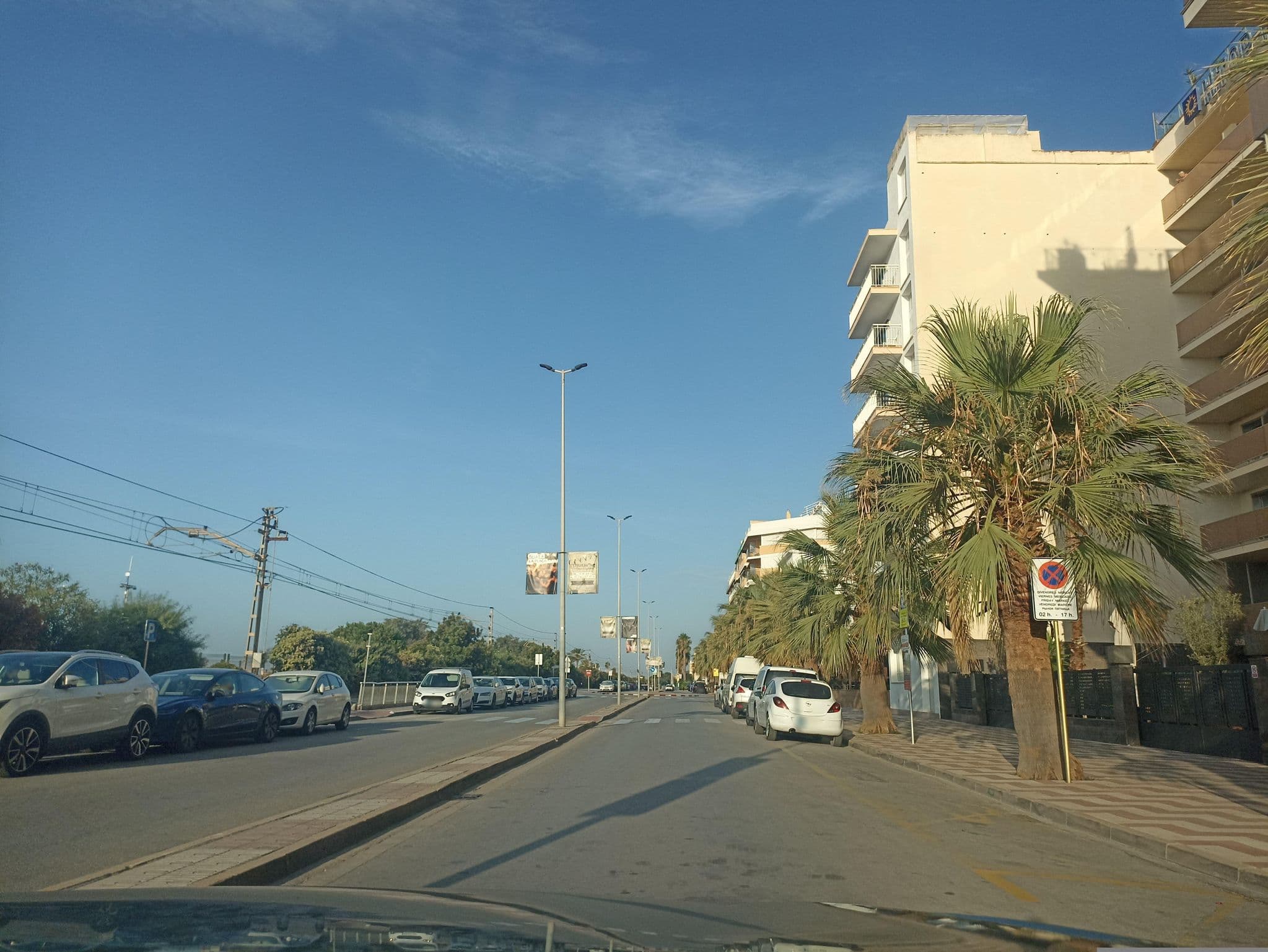 Street view near Hotel Top Pineda Palace, Pineda de Mar — © toniserra (CC BY-SA · Mapillary)
