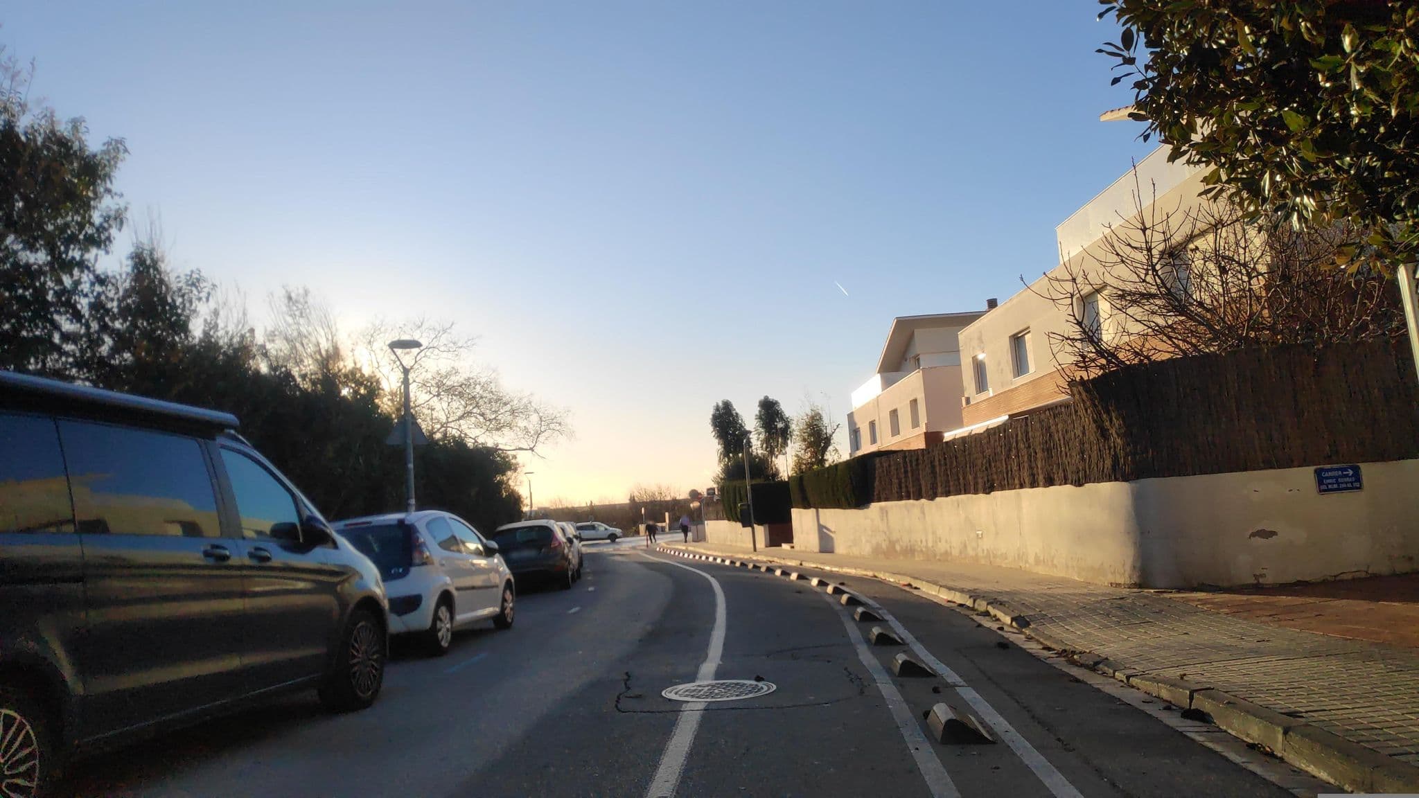 Street view near Hotel Vila De Premià, Premià de Dalt — © nirari (CC BY-SA · Mapillary)