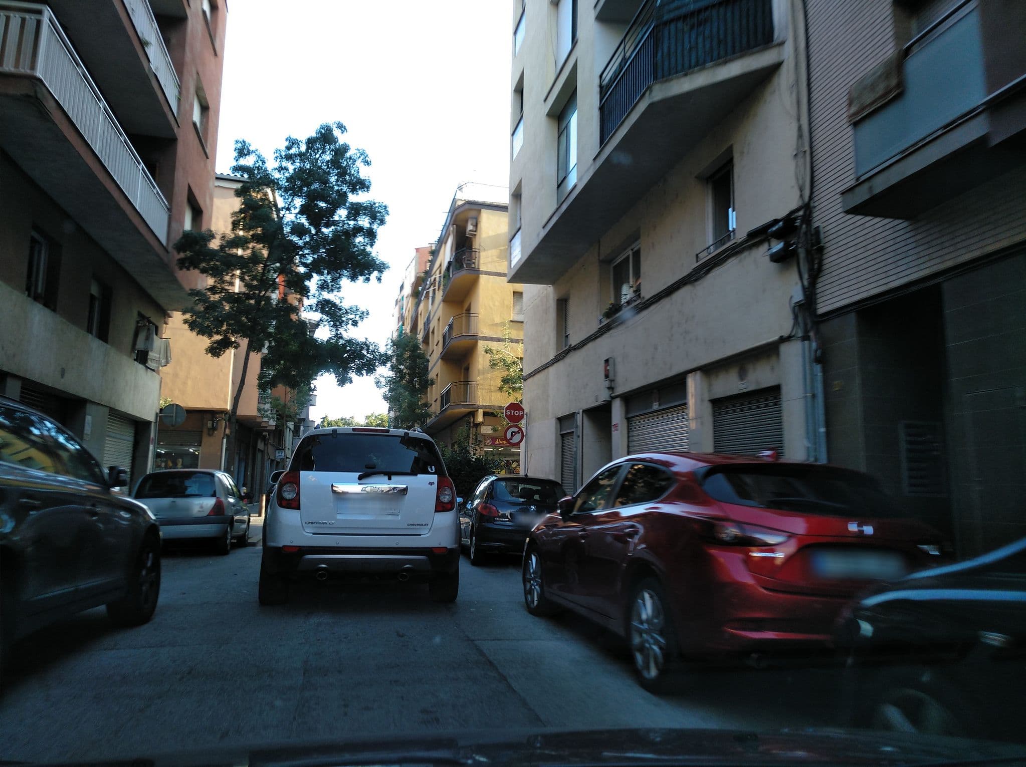 Street view near Bar-Habitacions Alhambra, Salt — © xevi (CC BY-SA · Mapillary)