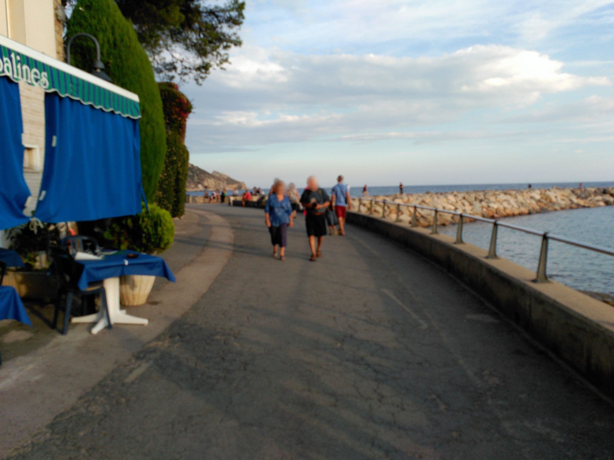Street view near Apartamentos Treputxell, l'Estartit — © jojoalb (CC BY-SA · Mapillary)