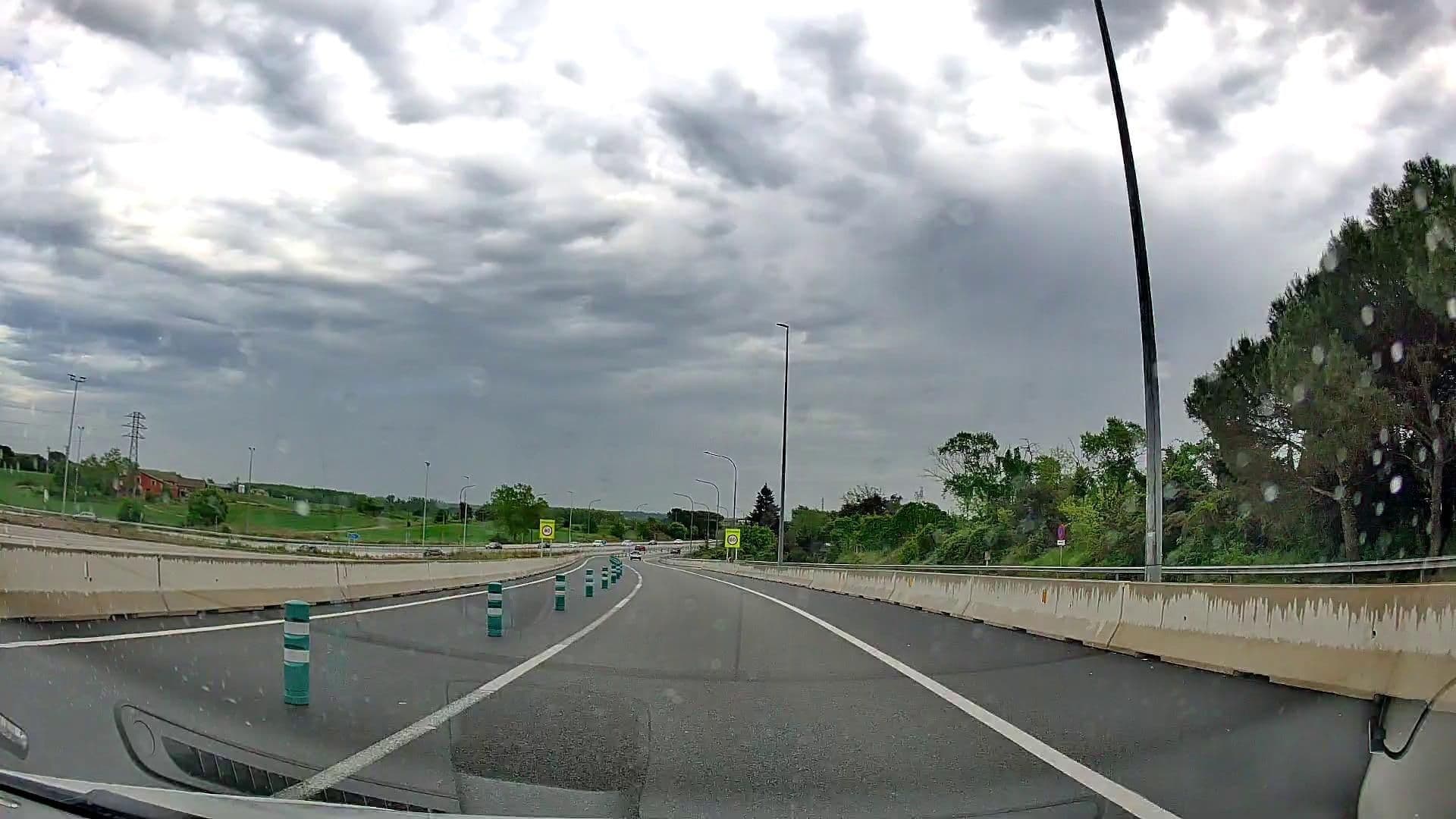 Street view near Hotel Mas Sola, Sils — © m_esp_32 (CC BY-SA · Mapillary)