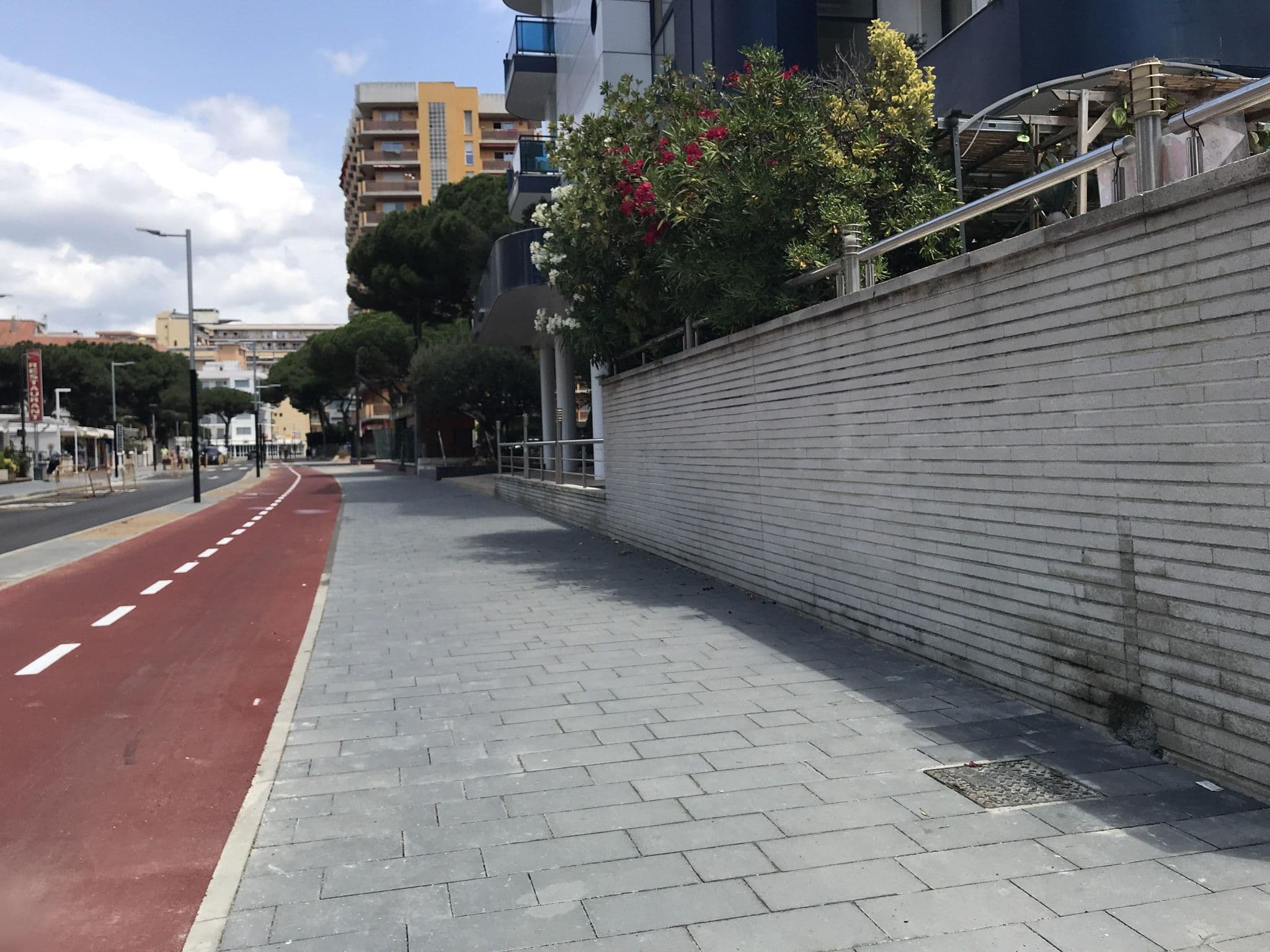 Street view near Room 217 Hotel Blaumar, Blanes — © miguel_andrade (CC BY-SA · Mapillary)