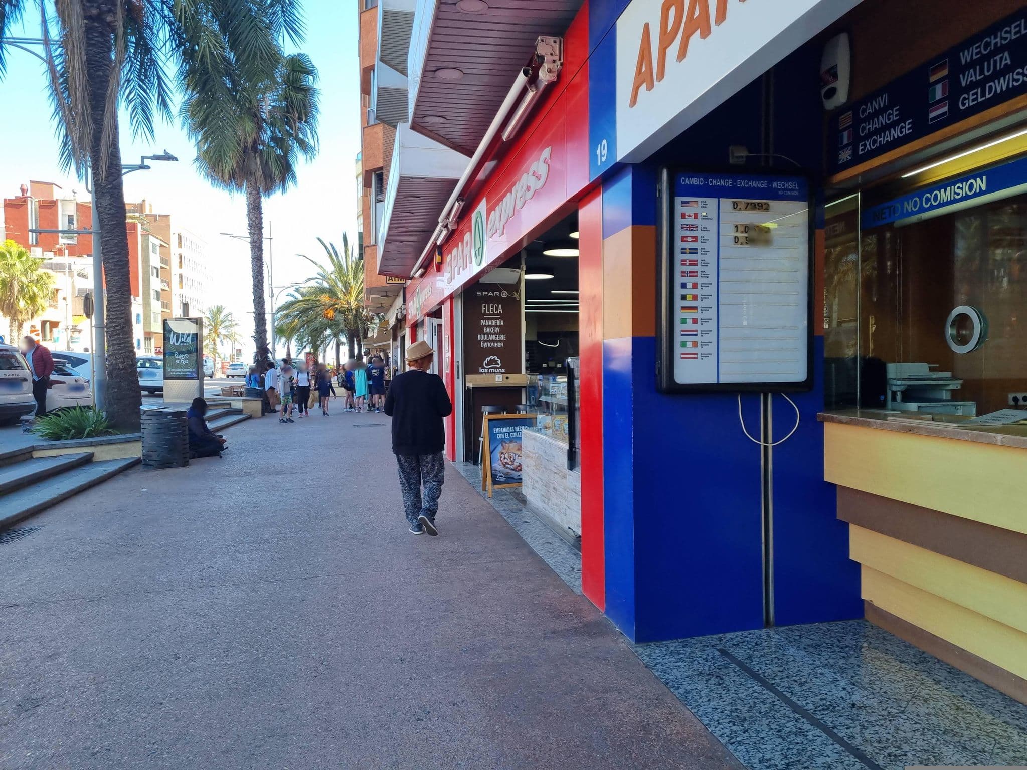 Street view near Blau Apartments, Lloret de Mar — © Franciscovalera (CC BY-SA · Mapillary)