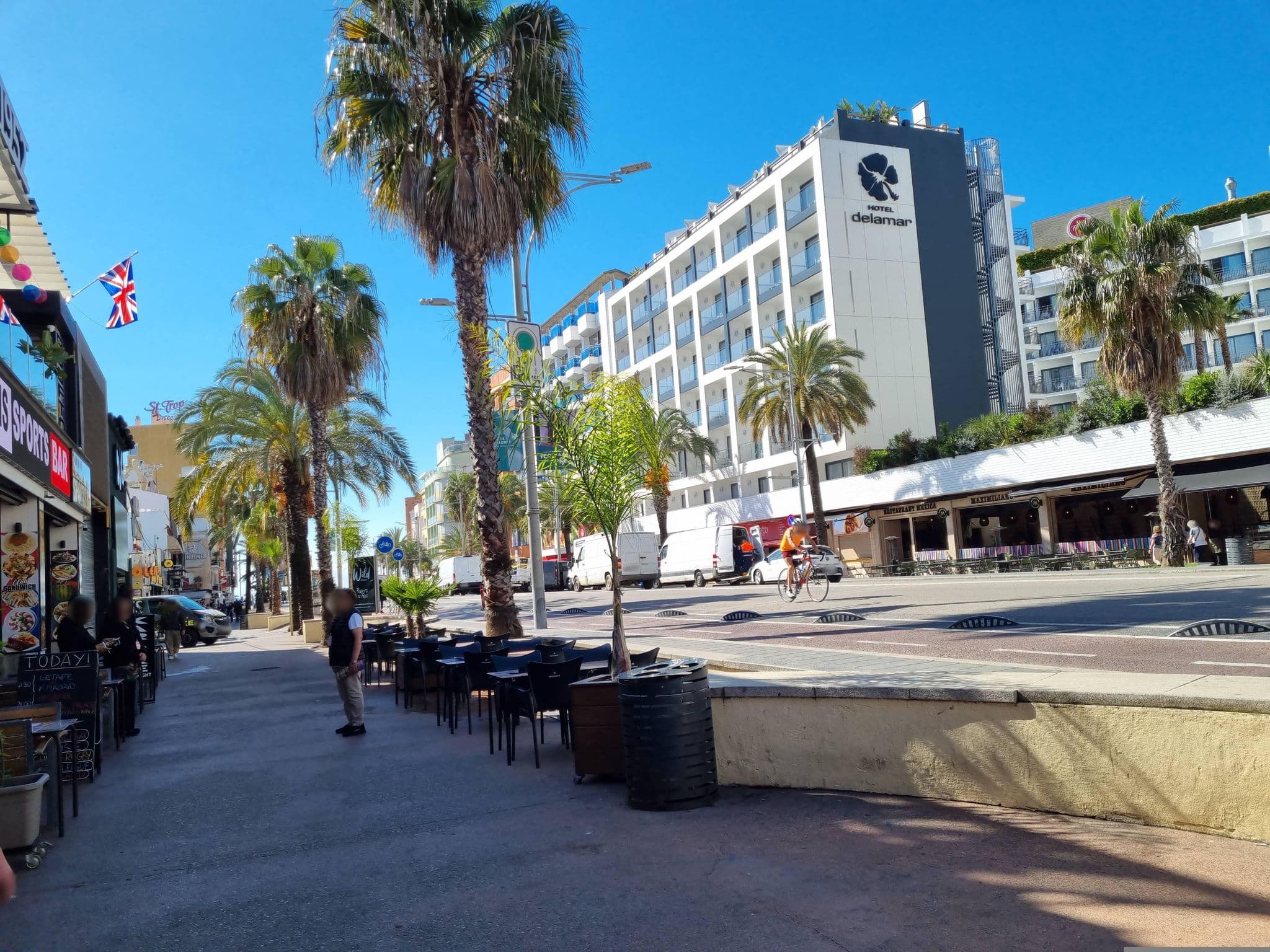 Street view near room 417 @ flamingo, Lloret de Mar — © Franciscovalera (CC BY-SA · Mapillary)
