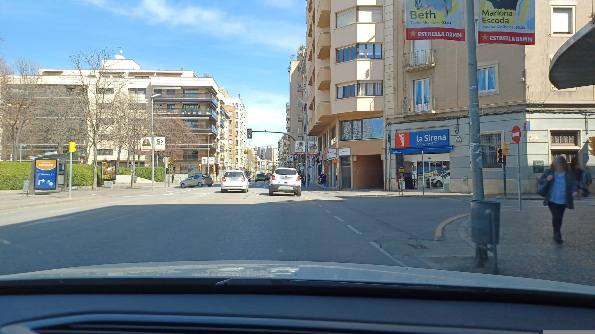 Street view near Gicat Grup Apartamentos Turísticos, Girona — © normanm (CC BY-SA · Mapillary)