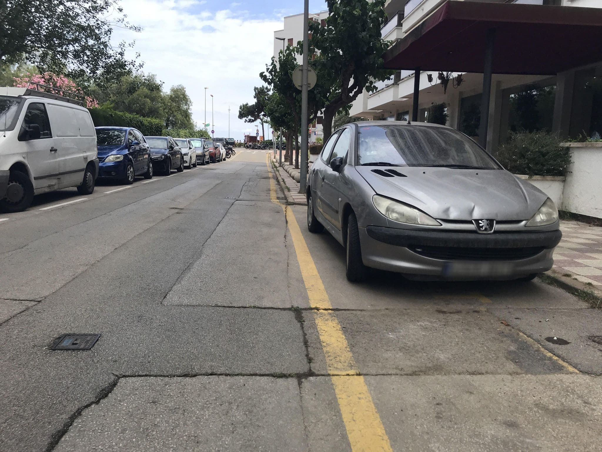 Street view near Alva Park Costa Brava, Lloret de Mar — © miguel_andrade (CC BY-SA · Mapillary)
