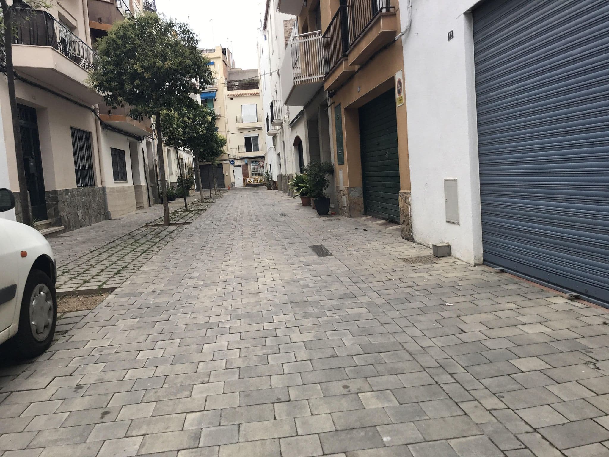 Street view near Aiguaneu apartaments, Blanes — © miguel_andrade (CC BY-SA · Mapillary)