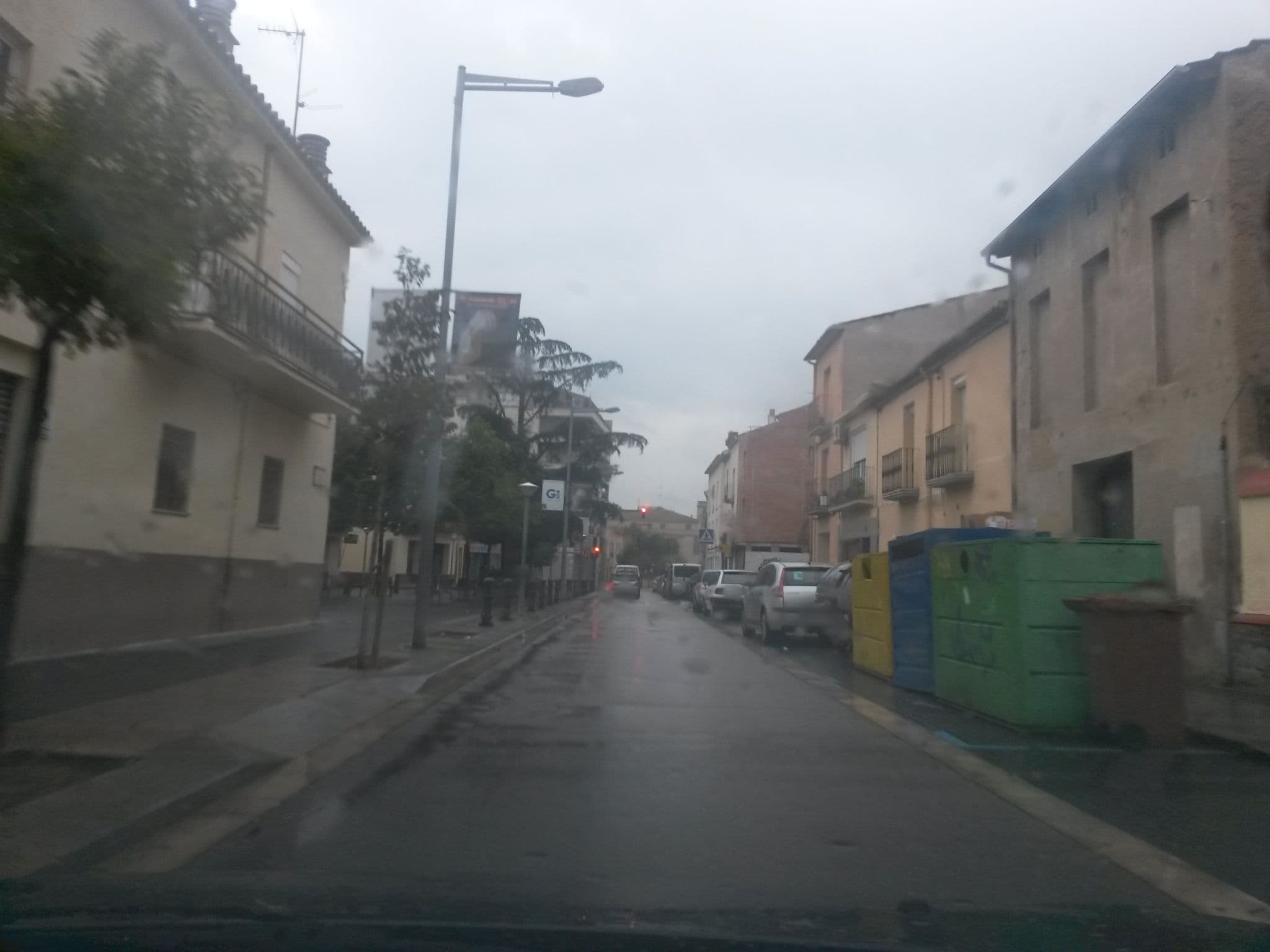 Street view near Hostal Major de Salt, Salt — © xevi (CC BY-SA · Mapillary)