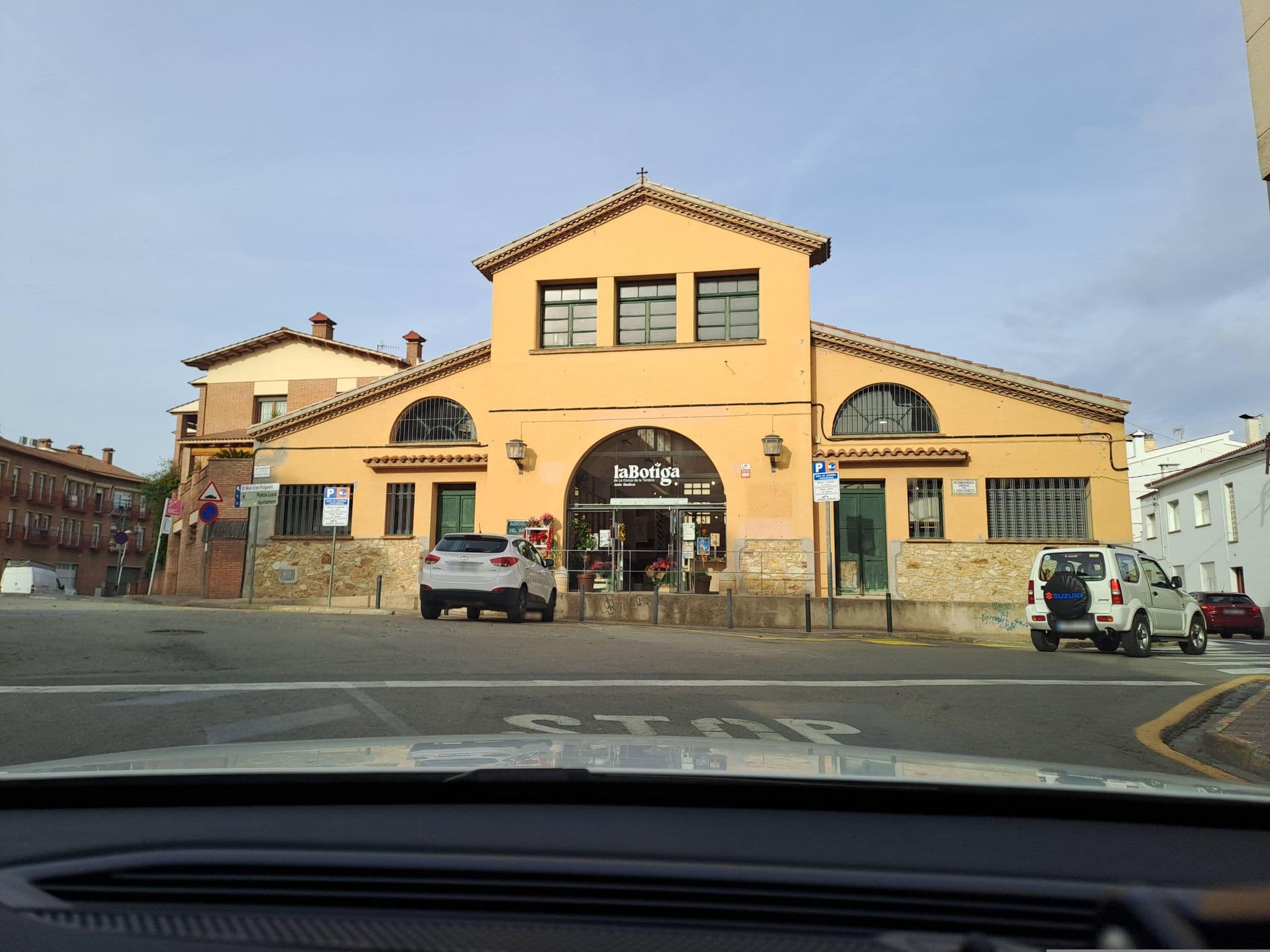 Street view near Hostal Sol Fina, Malgrat de Mar — © normanm (CC BY-SA · Mapillary)