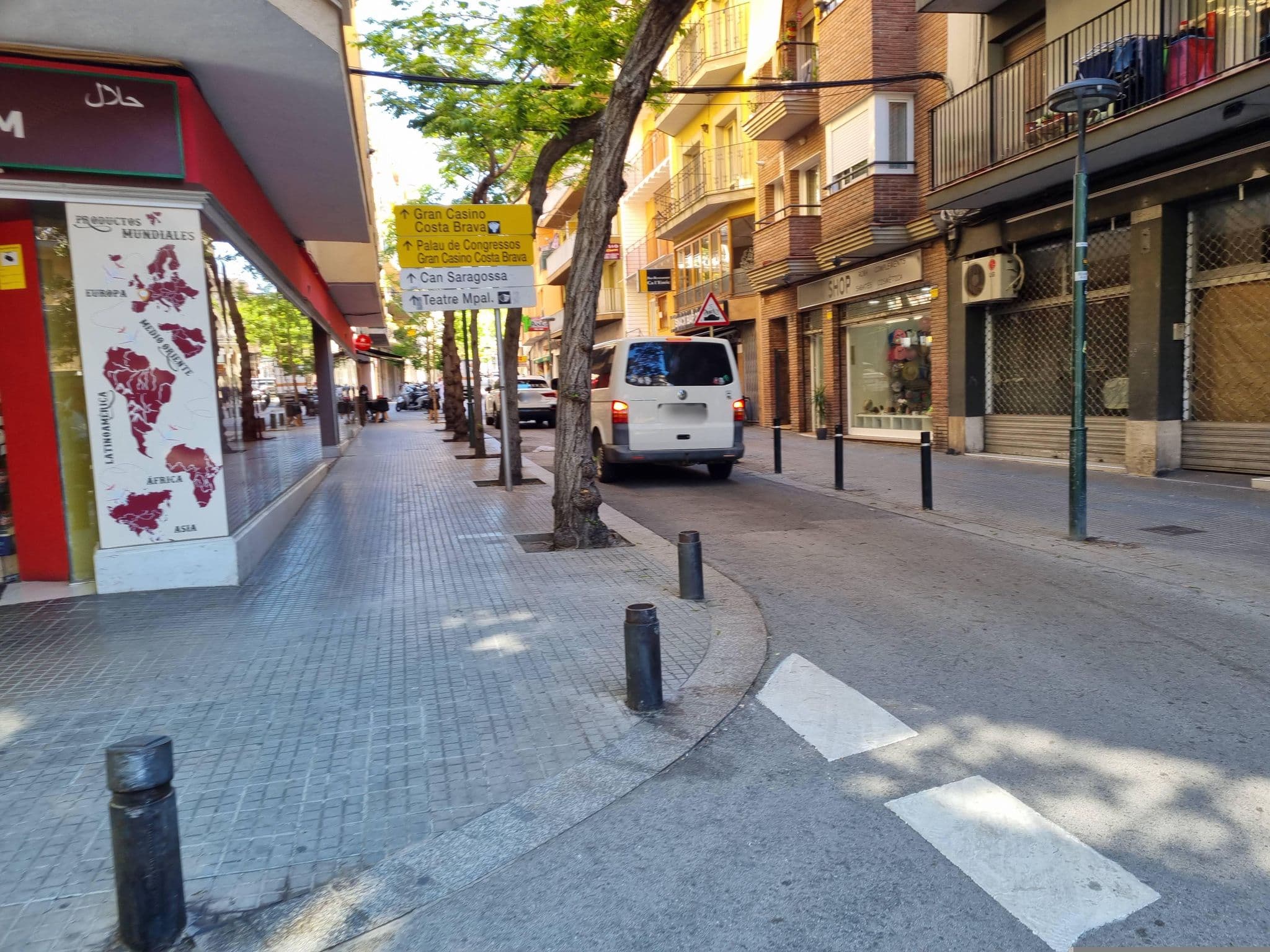 Street view near kamer  404 🎉, Lloret de Mar — © Franciscovalera (CC BY-SA · Mapillary)