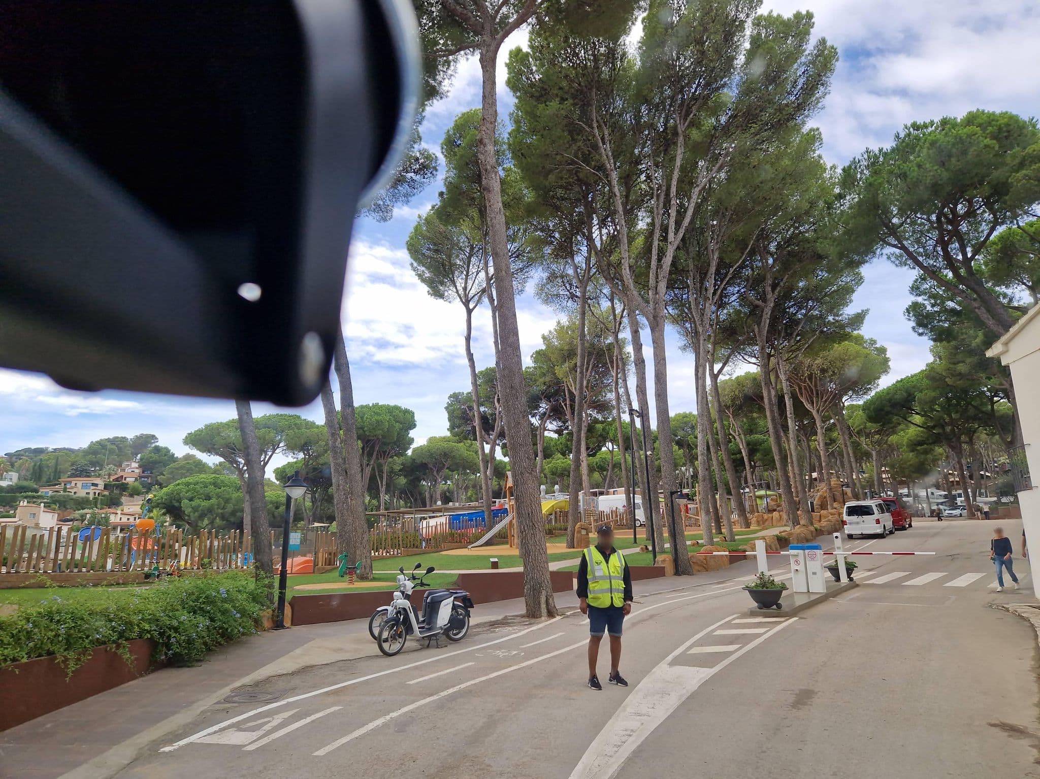 Street view near Camping Interpals, Begur — © mcliquid (CC BY-SA · Mapillary)