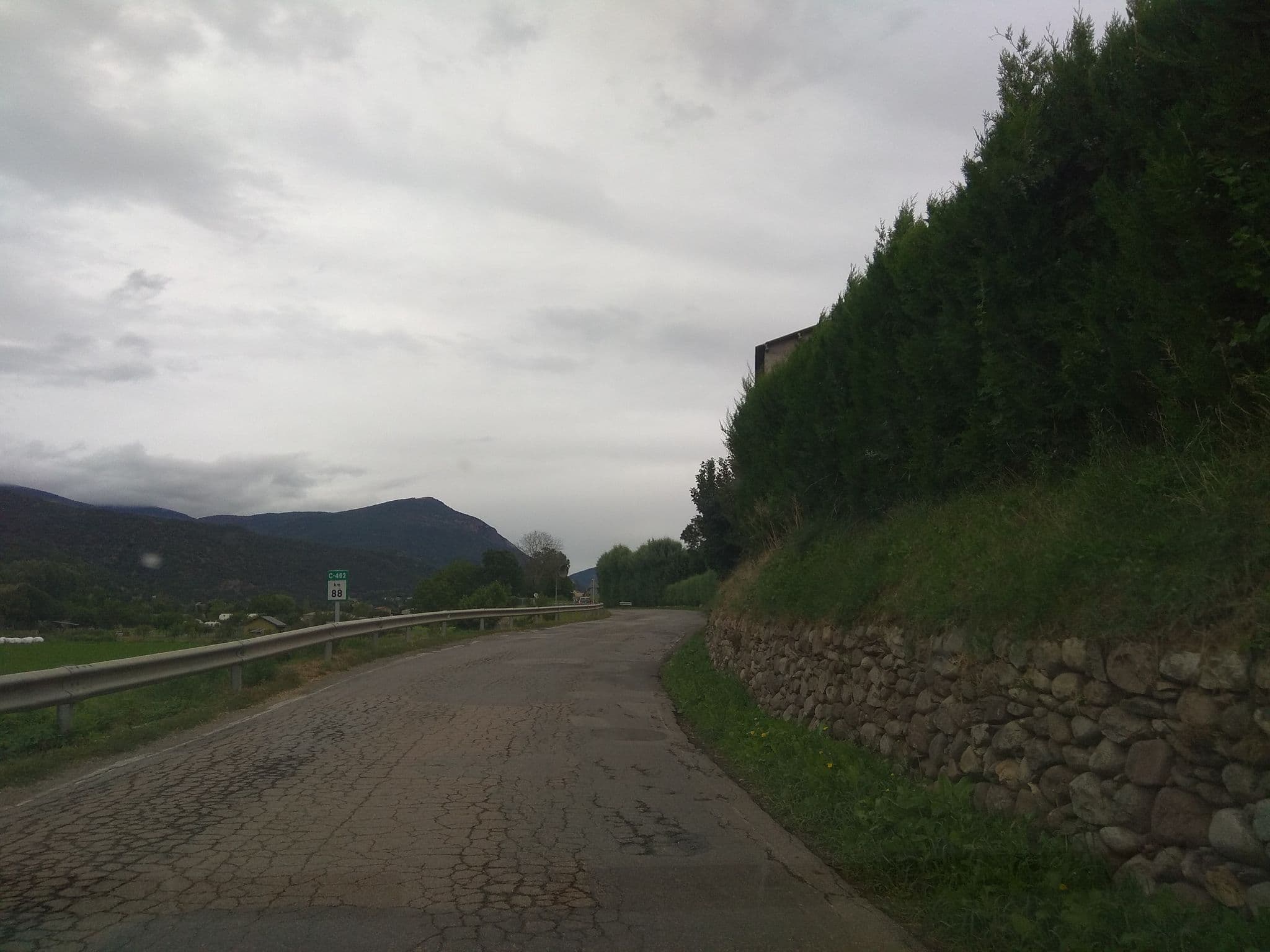 Street view near Casa Rural la Vall del Cadi, La Seu d'Urgell — © familiapicarol (CC BY-SA · Mapillary)