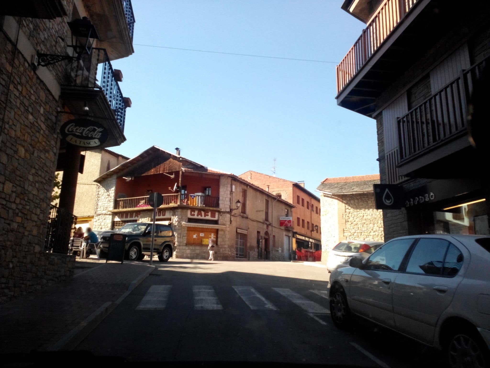 Street view near Fonda Biayna, Bellver de Cerdanya — © familiapicarol (CC BY-SA · Mapillary)