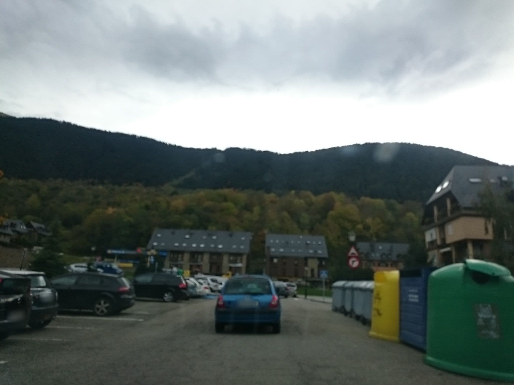 Street view near Pirinalia, Vielha — © yopaseopor (CC BY-SA · Mapillary)