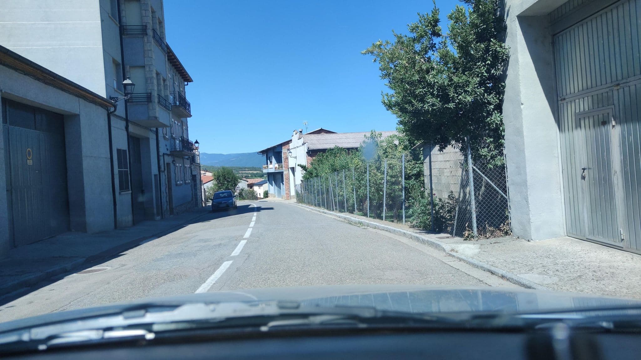 Street view near Dolcet Hotel, Alàs i Cerc — © _I_ (CC BY-SA · Mapillary)