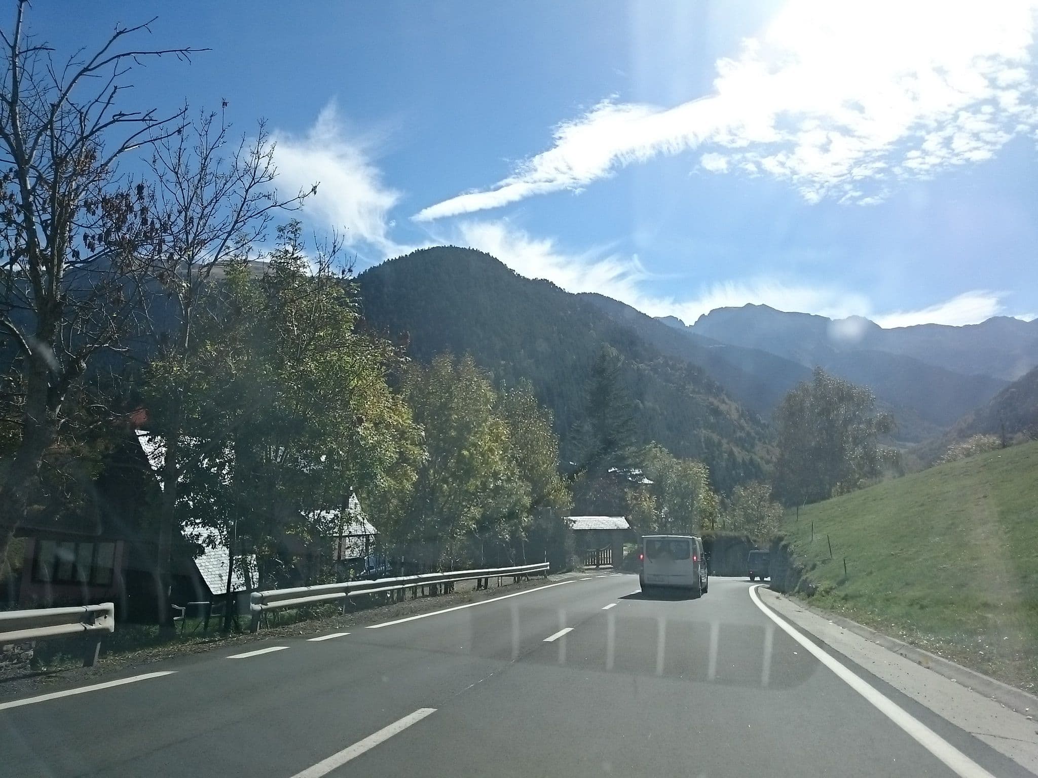 Street view near Casa Gemma, Vielha — © yopaseopor (CC BY-SA · Mapillary)