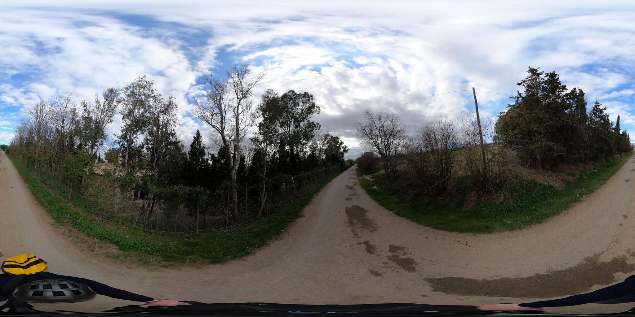 Street view near Hotel Rural Mas Aret, Figueres — © geovelo (CC BY-SA · Mapillary)