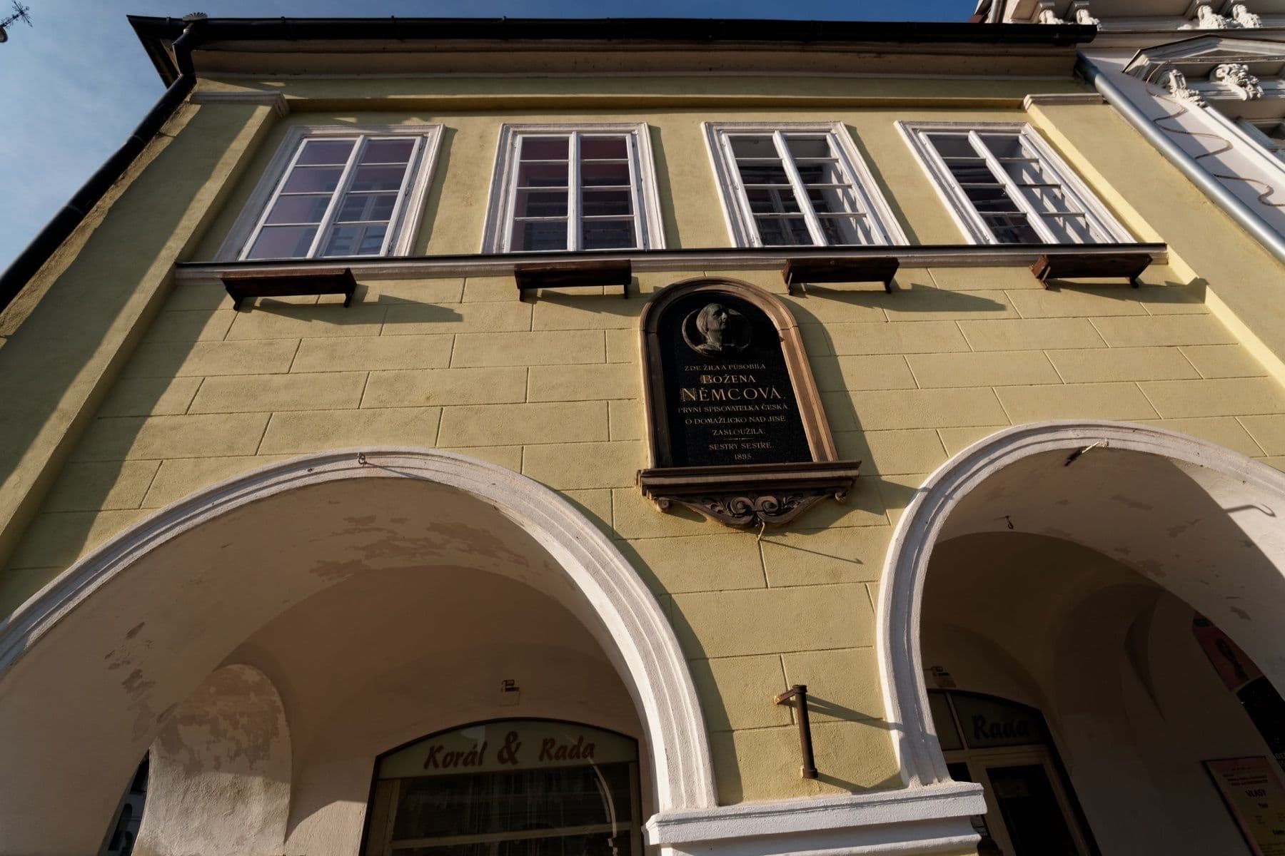 Street view near Sokolský dům, Domažlice — © txllxt (CC BY-SA · Mapillary)