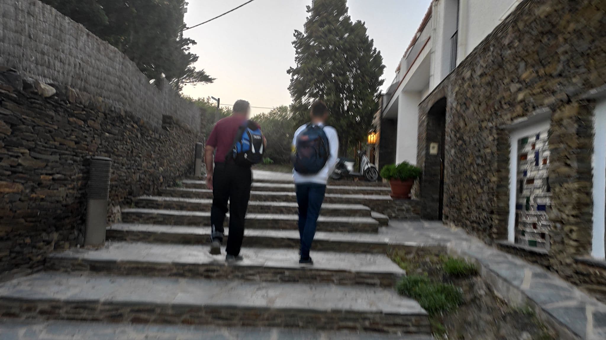 Street view near Hotel Calma Blanca, Cadaqués — © yod4z (CC BY-SA · Mapillary)