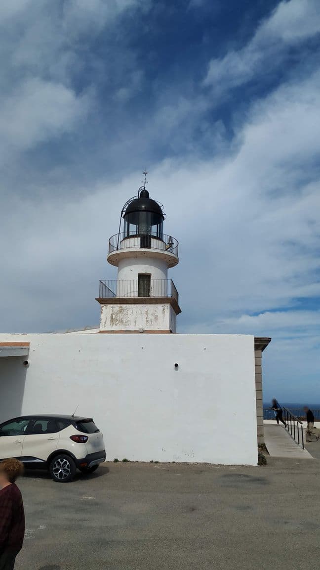 Street view near Carpe Diem Club, Cadaqués — © el1yyg7yid (CC BY-SA · Mapillary)