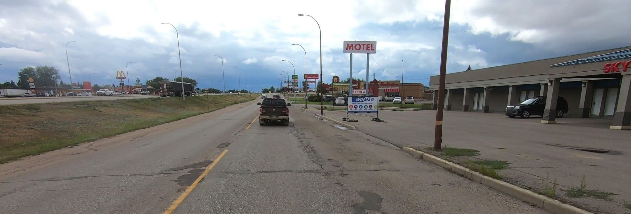 Street view near Swift Current Thriftlodge, Swift Current — © networklanman (CC BY-SA · Mapillary)