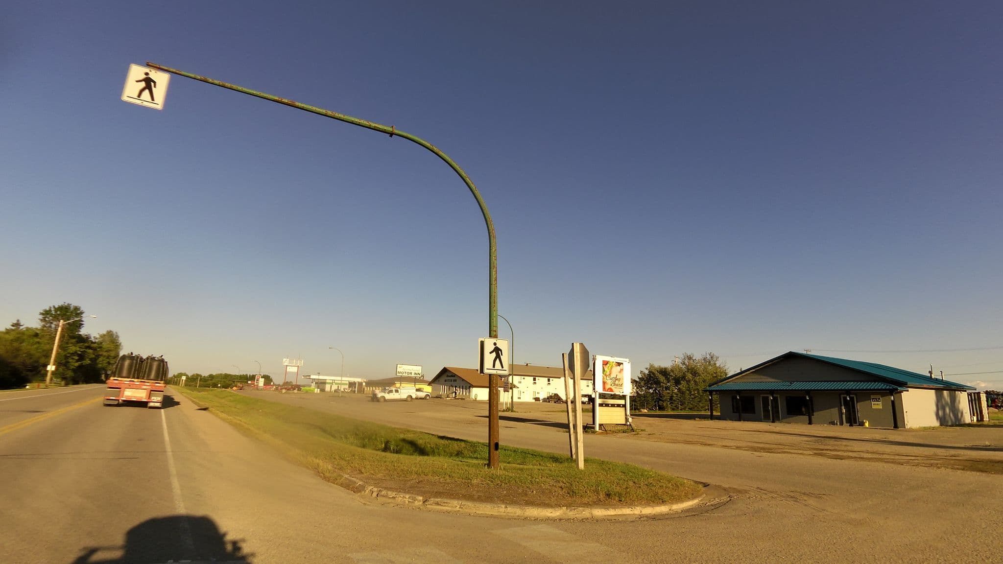 Street view near Arrowhead Motor Inn Ltd, Wynyard — © rps333 (CC BY-SA · Mapillary)