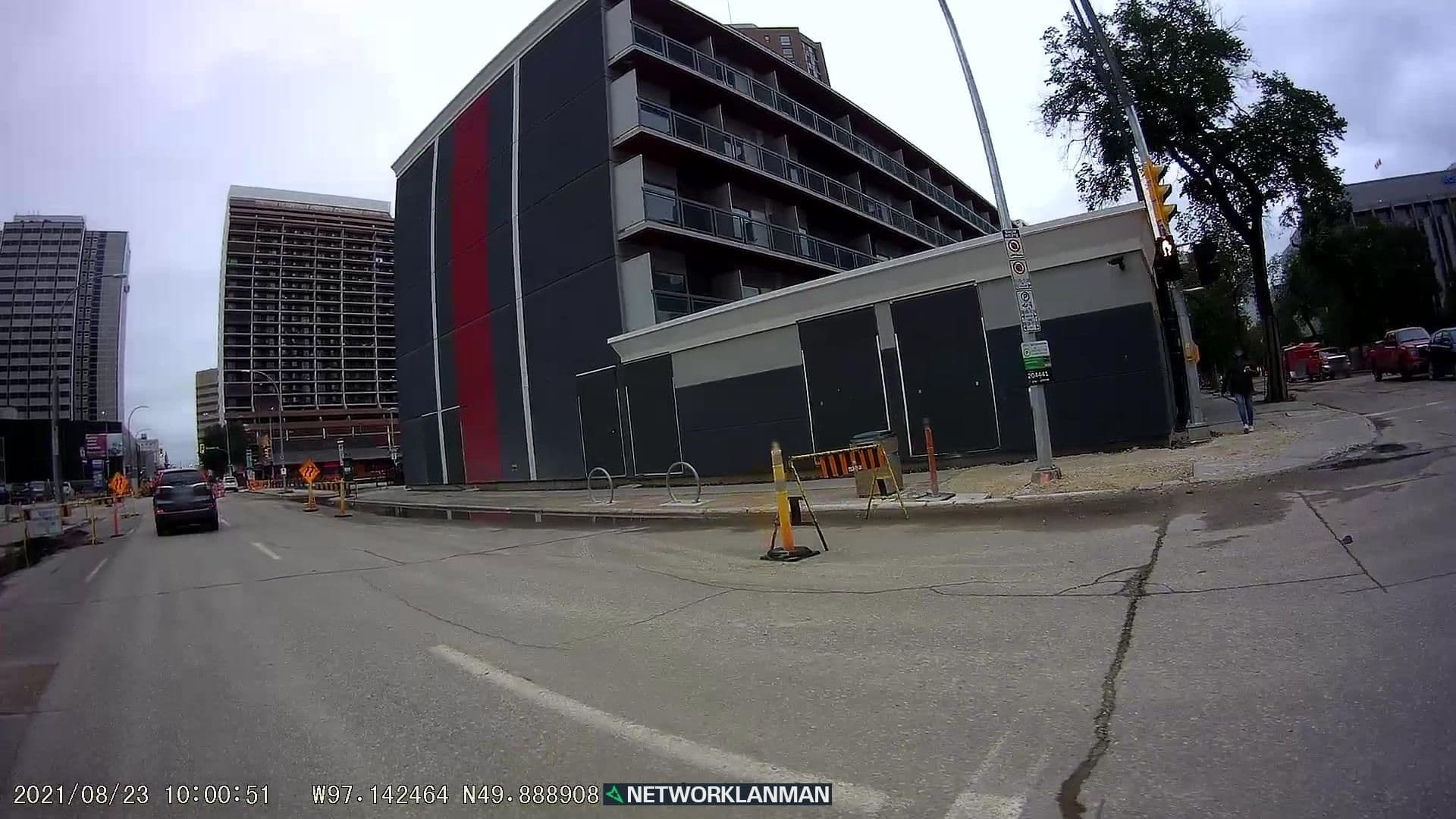 Street view near Best Western Plus Downtown Winnipeg, Winnipeg — © networklanman (CC BY-SA · Mapillary)