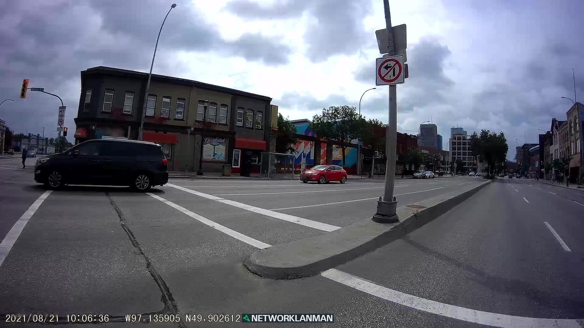 Street view near New Occidental Hotel, Winnipeg — © networklanman (CC BY-SA · Mapillary)