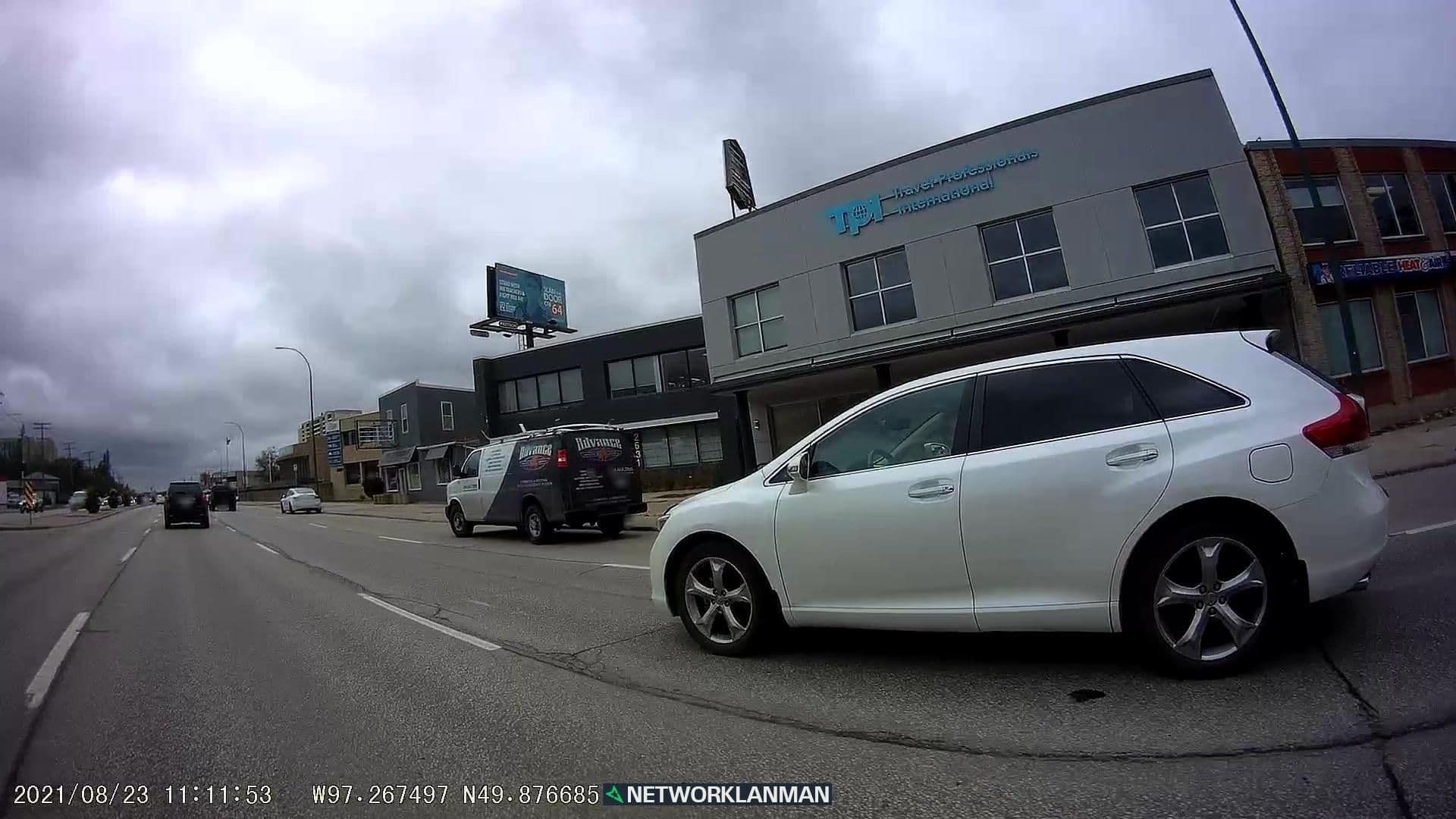 Street view near Salisbury Cruise Lines, Woodhaven — © networklanman (CC BY-SA · Mapillary)