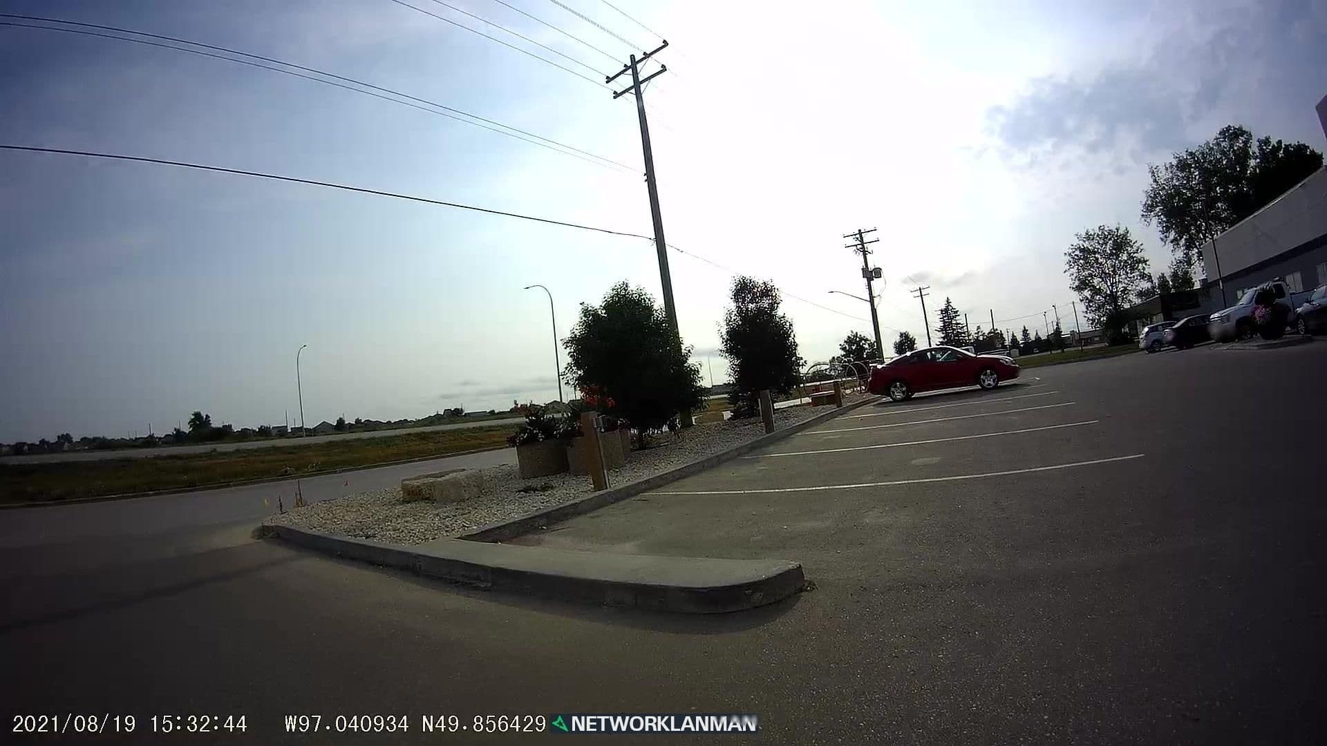 Street view near Super 8, Winnipeg — © networklanman (CC BY-SA · Mapillary)
