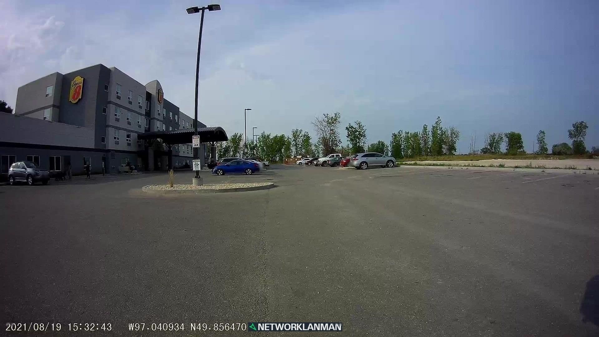 Street view near Super 8 by Wyndham, Winnipeg — © networklanman (CC BY-SA · Mapillary)