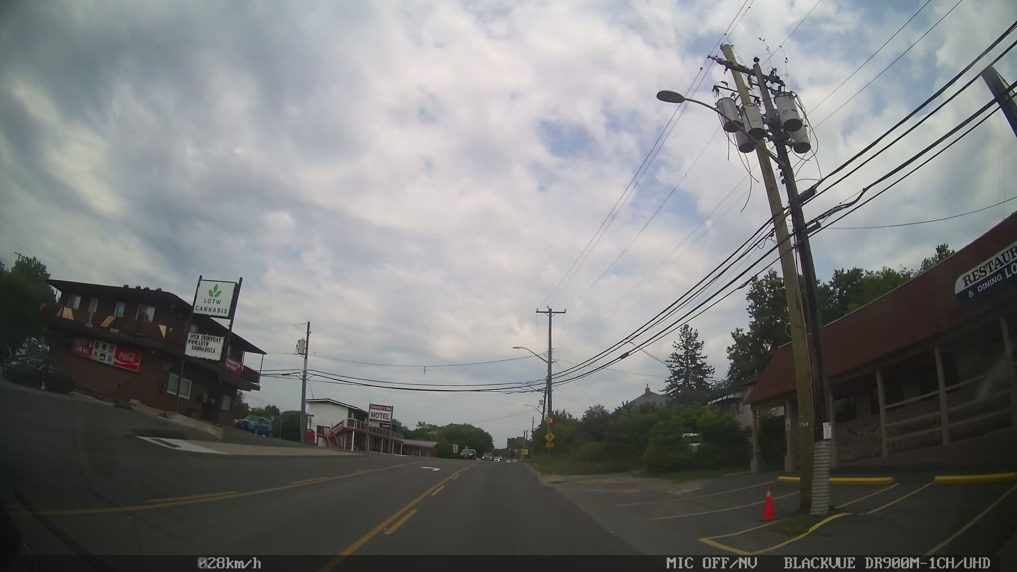 Street view near Travelodge Kenora, Kenora — © rps333 (CC BY-SA · Mapillary)