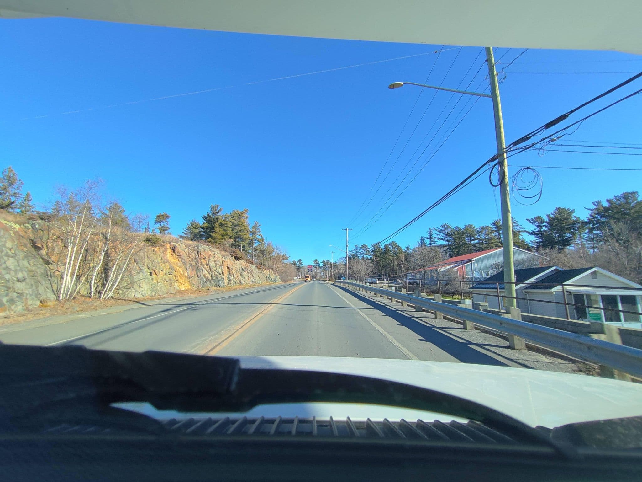 Street view near Anchor Inn and Marina, Kenora — © kibour (CC BY-SA · Mapillary)