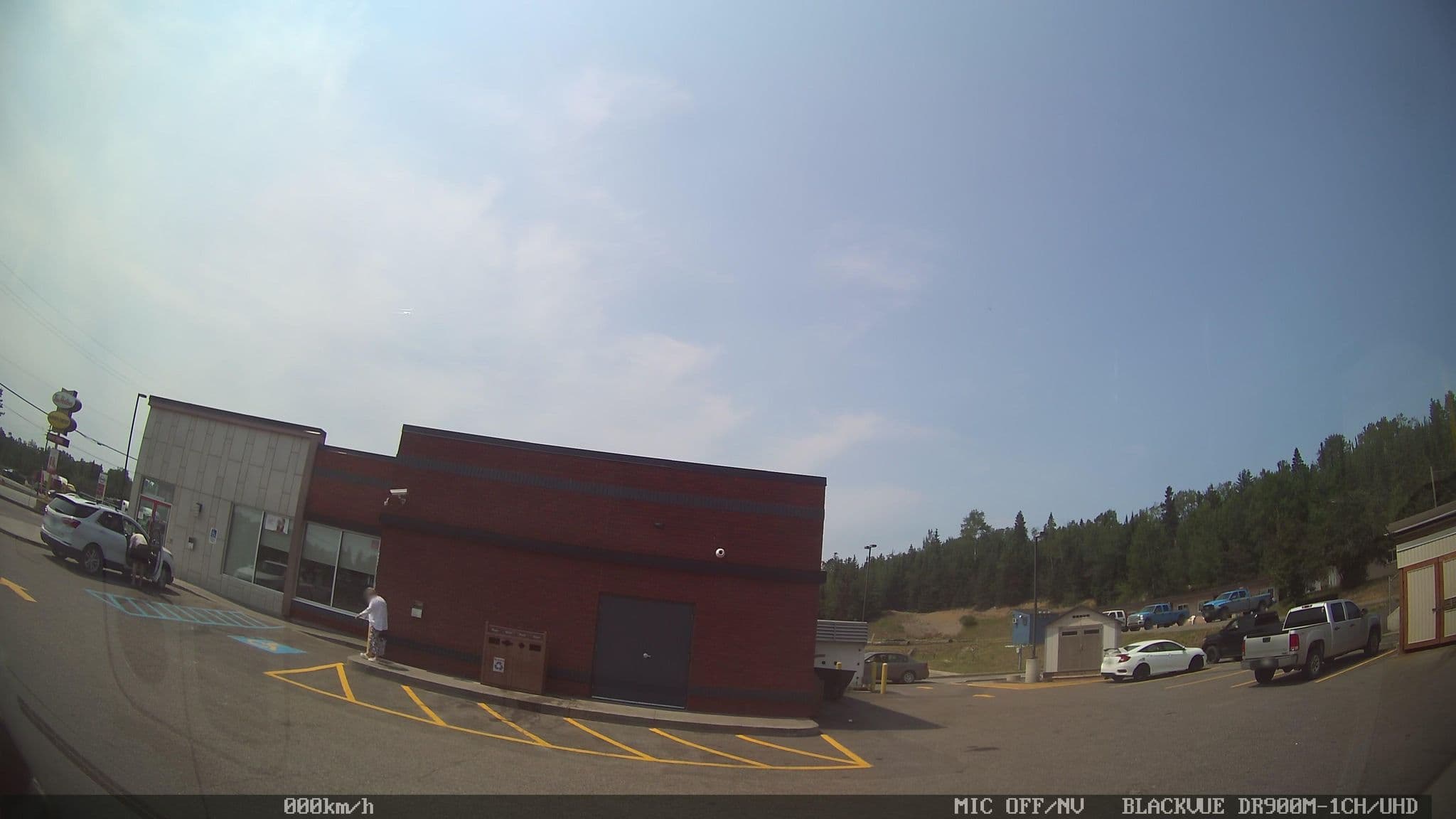 Street view near Northland Motel, Nipigon — © rps333 (CC BY-SA · Mapillary)