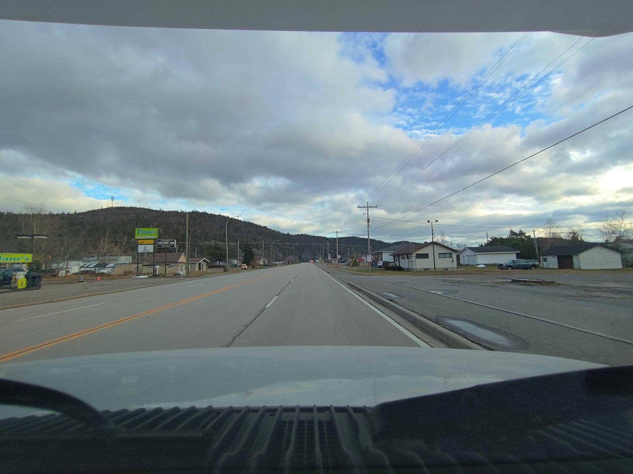 Street view near Nor-West Motel, Schreiber — © kibour (CC BY-SA · Mapillary)