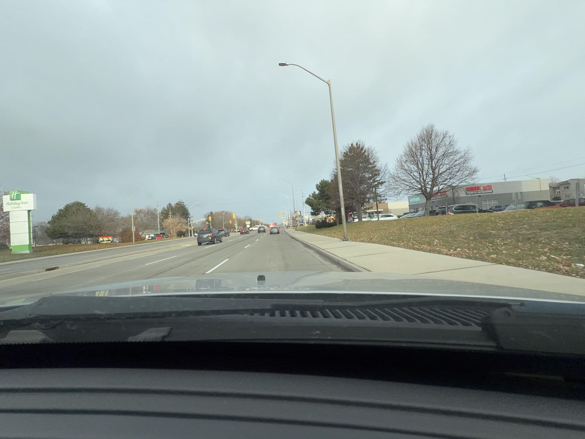 Street view near Hampton Inn & Suites, Windsor — © Grenvic (CC BY-SA · Mapillary)