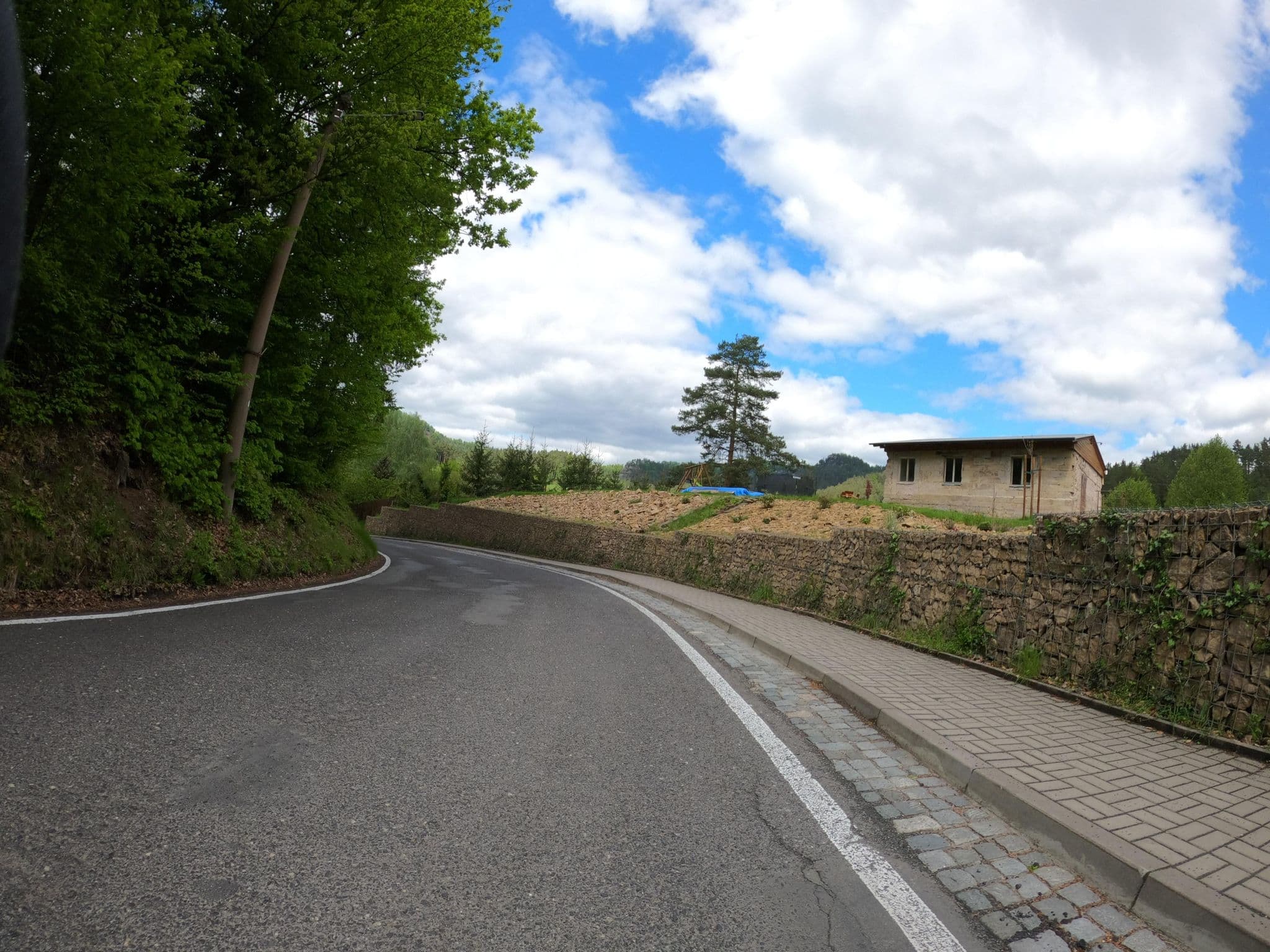 Street view near Natur Resort Jetřichovice, Česká Kamenice — © masterofnoroad (CC BY-SA · Mapillary)