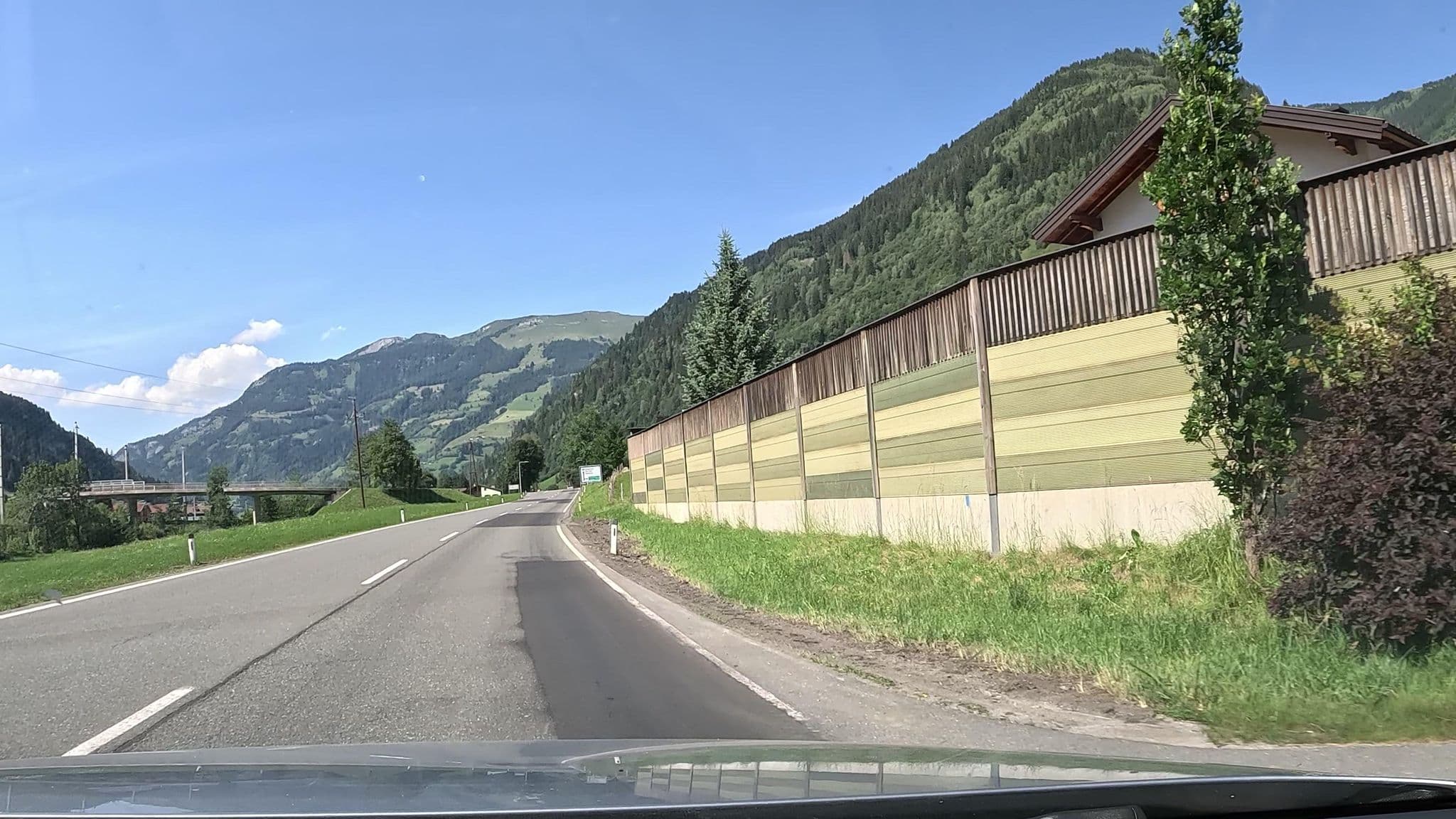 Street view near Landhaus Rieser, Bad Hofgastein — © stefanro74 (CC BY-SA · Mapillary)