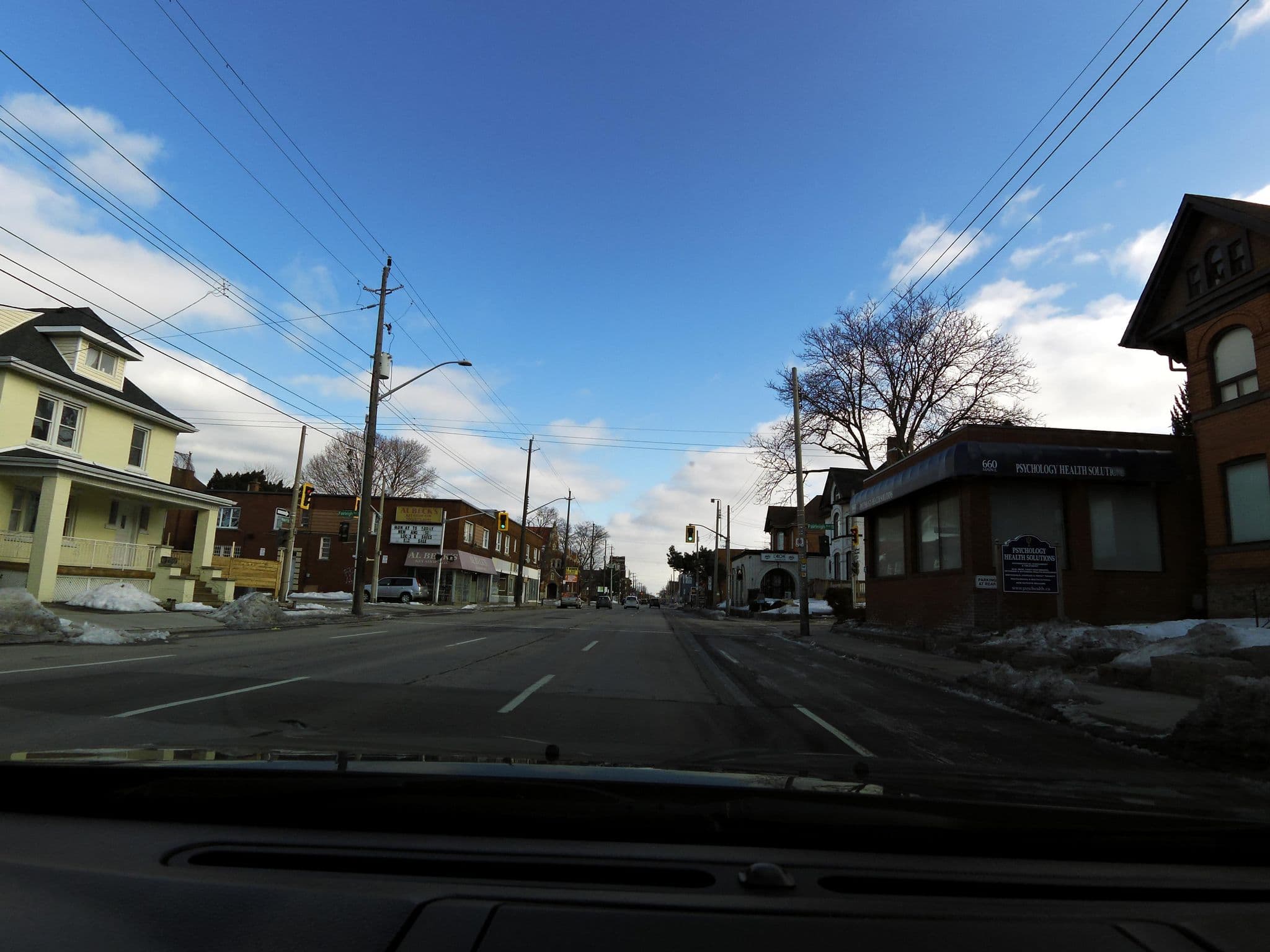 Street view near Sweet Stay B&B, Hamilton — © kevo (CC BY-SA · Mapillary)
