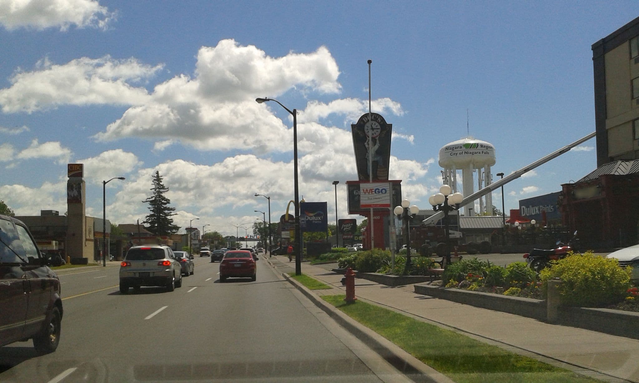 Street view near Best Western Pool and Lounge, Niagara Falls — © thetornado76 (CC BY-SA · Mapillary)