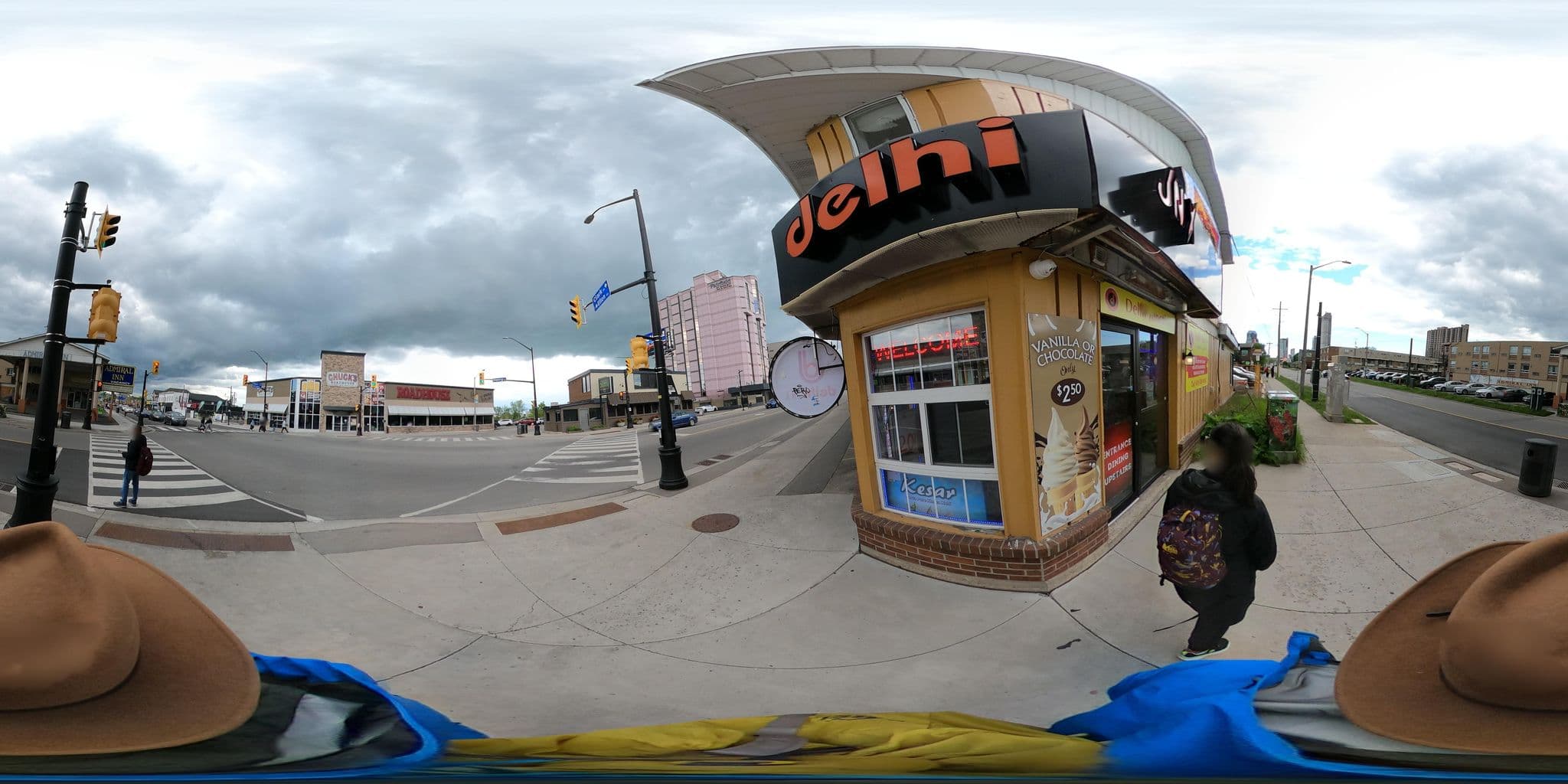 Street view near A a a a Royal Motel, Niagara Falls — © thompsondt (CC BY-SA · Mapillary)