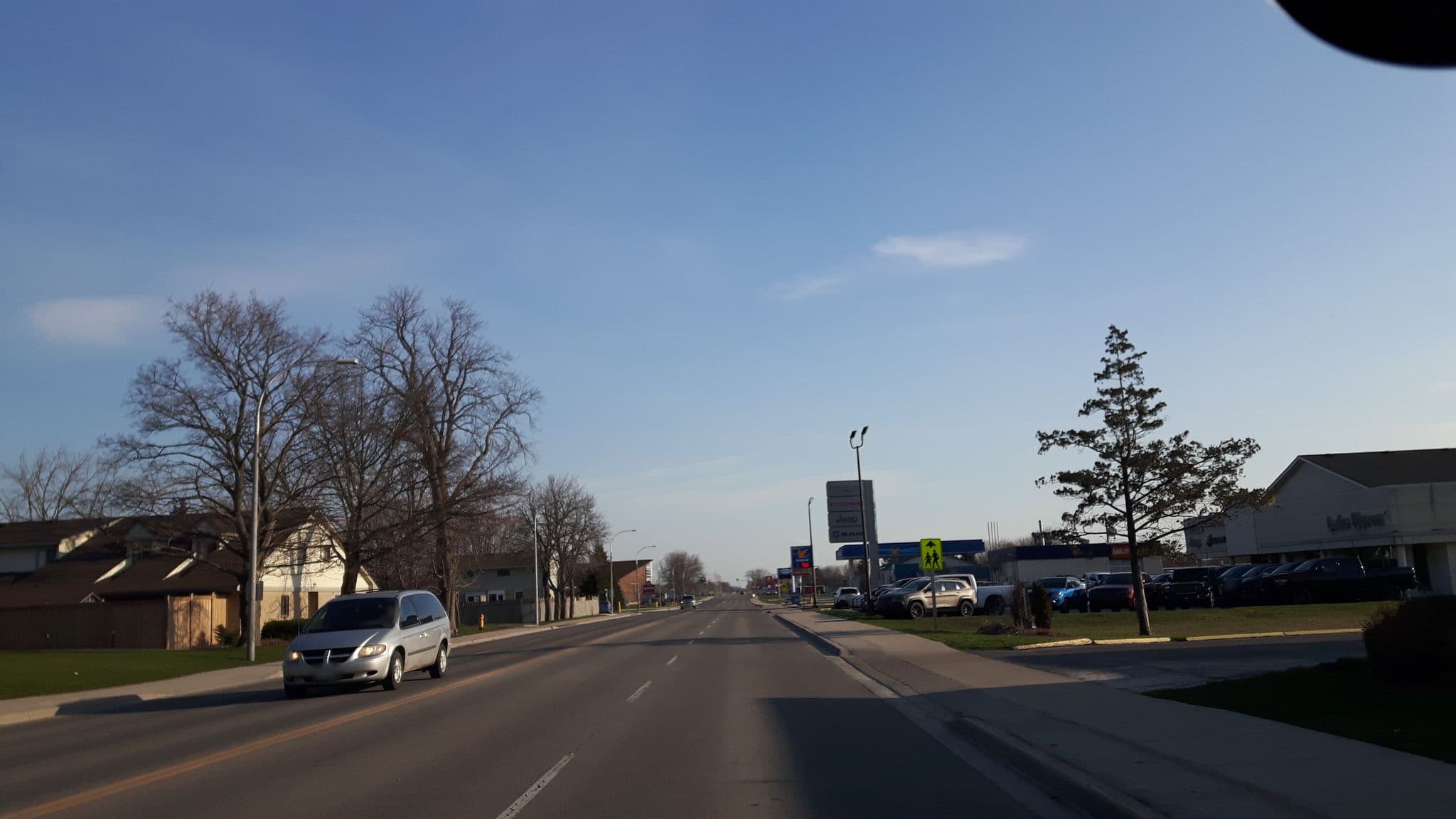 Street view near Harmony Inn, Goderich — © liammorley (CC BY-SA · Mapillary)