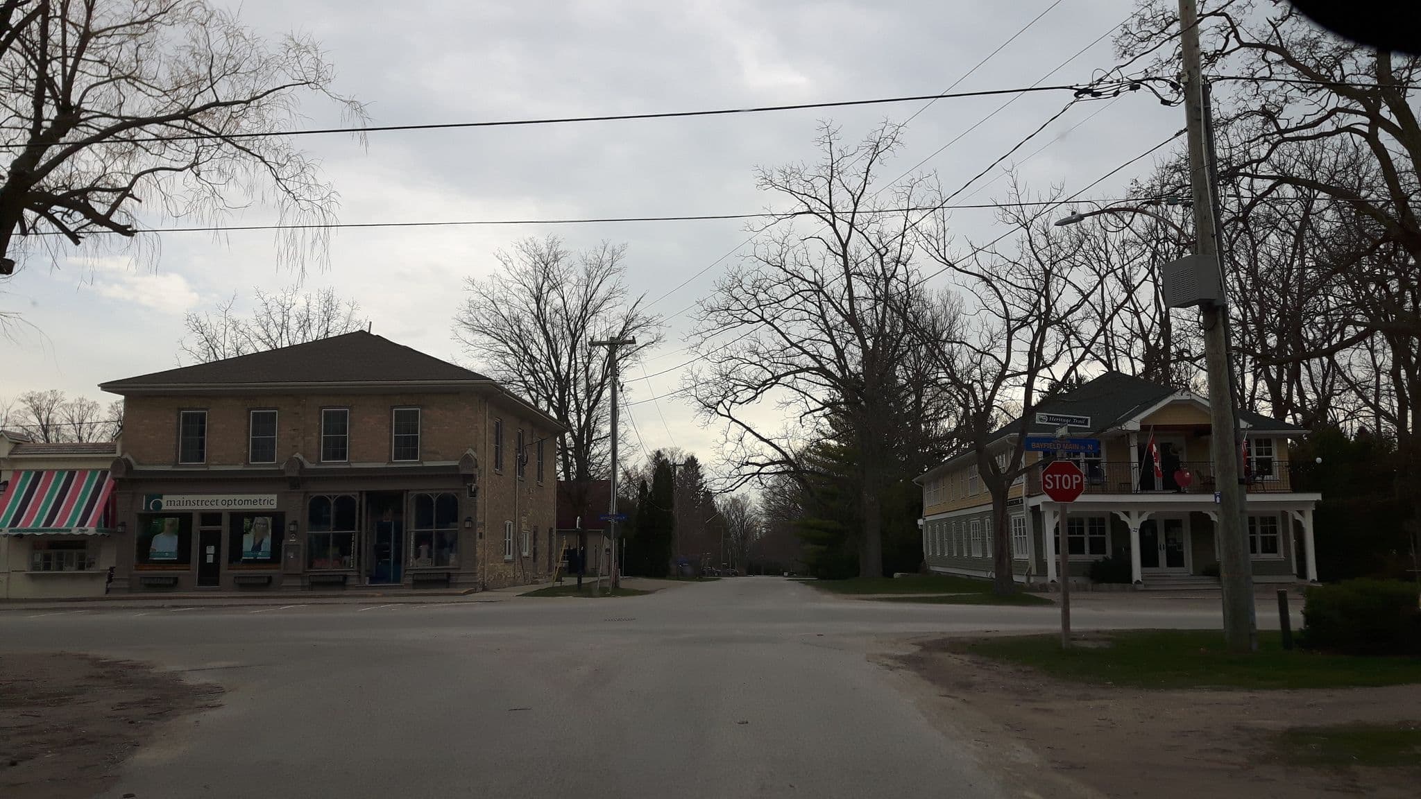 Street view near The Little Inn, Bluewater — © liammorley (CC BY-SA · Mapillary)