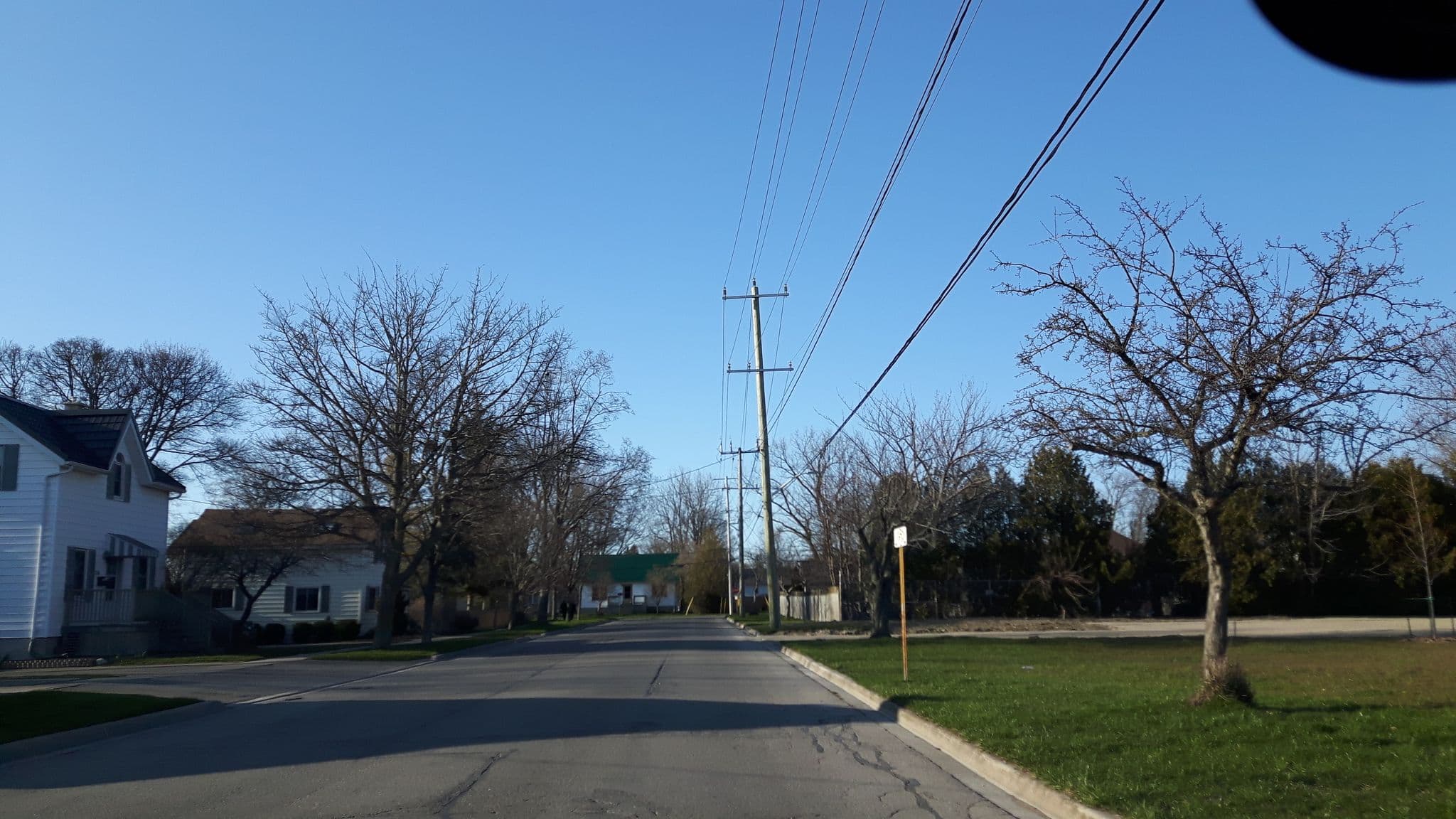 Street view near Eldon St Guest House, Goderich — © liammorley (CC BY-SA · Mapillary)
