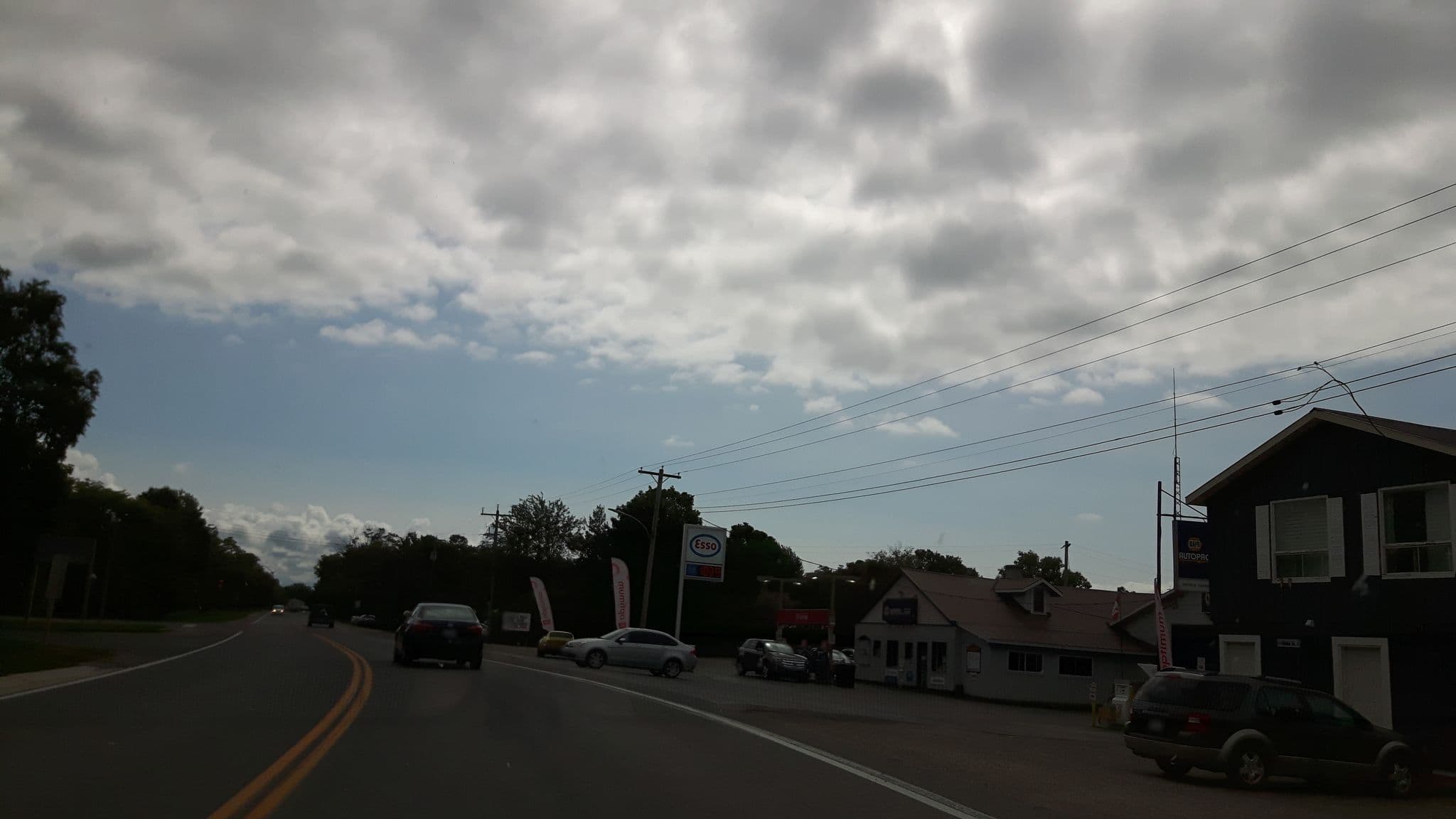 Street view near Willow Creek Country Inn, Bluewater — © liammorley (CC BY-SA · Mapillary)