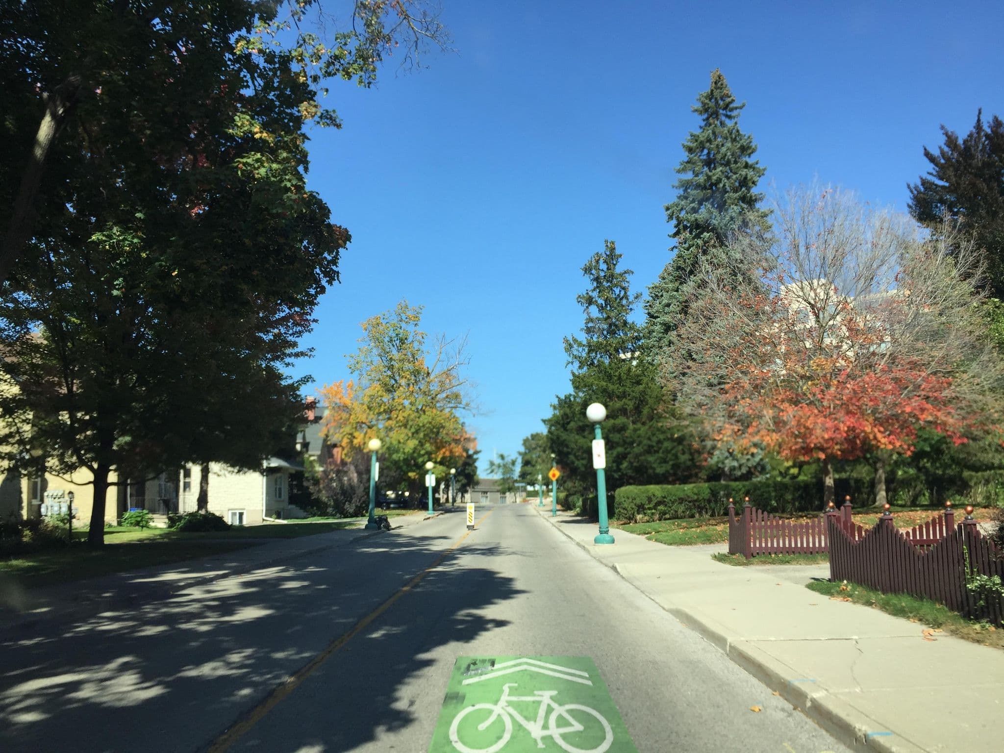 Street view near Queen's Landing Guest House, Central Frederick — © privateacorn (CC BY-SA · Mapillary)