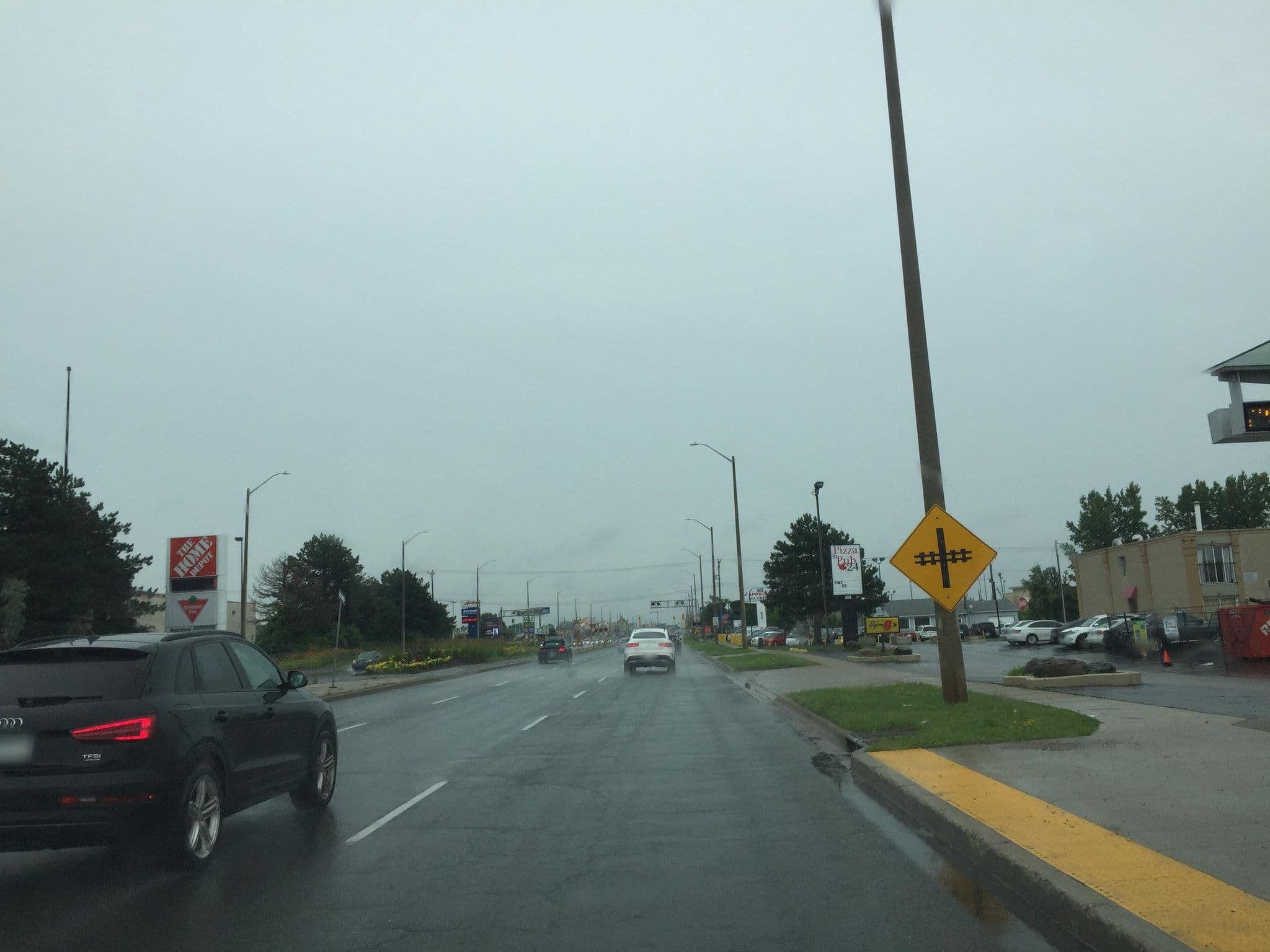 Street view near Wyndham Hotels & Resorts, Lang's Farm — © privateacorn (CC BY-SA · Mapillary)