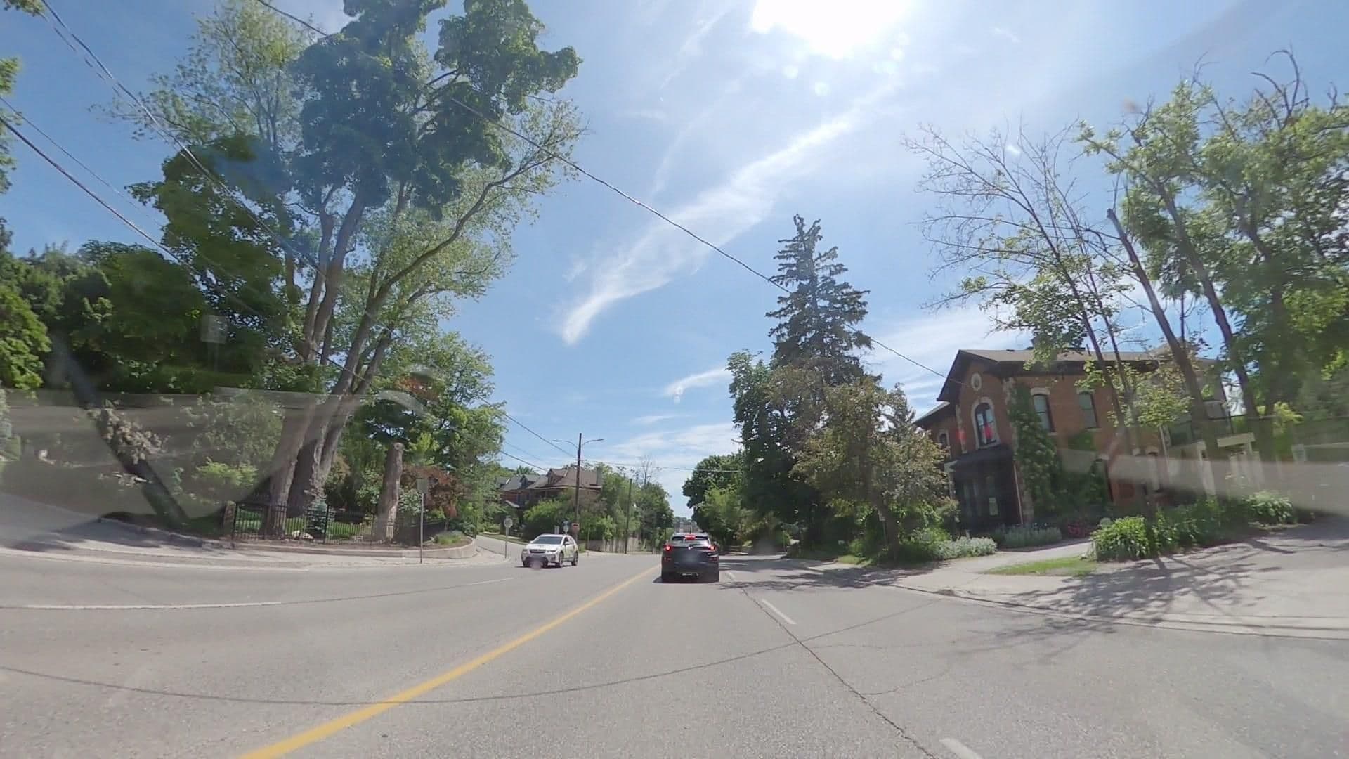 Street view near Norfolk Guest House B&B, Guelph — © paralaxita (CC BY-SA · Mapillary)
