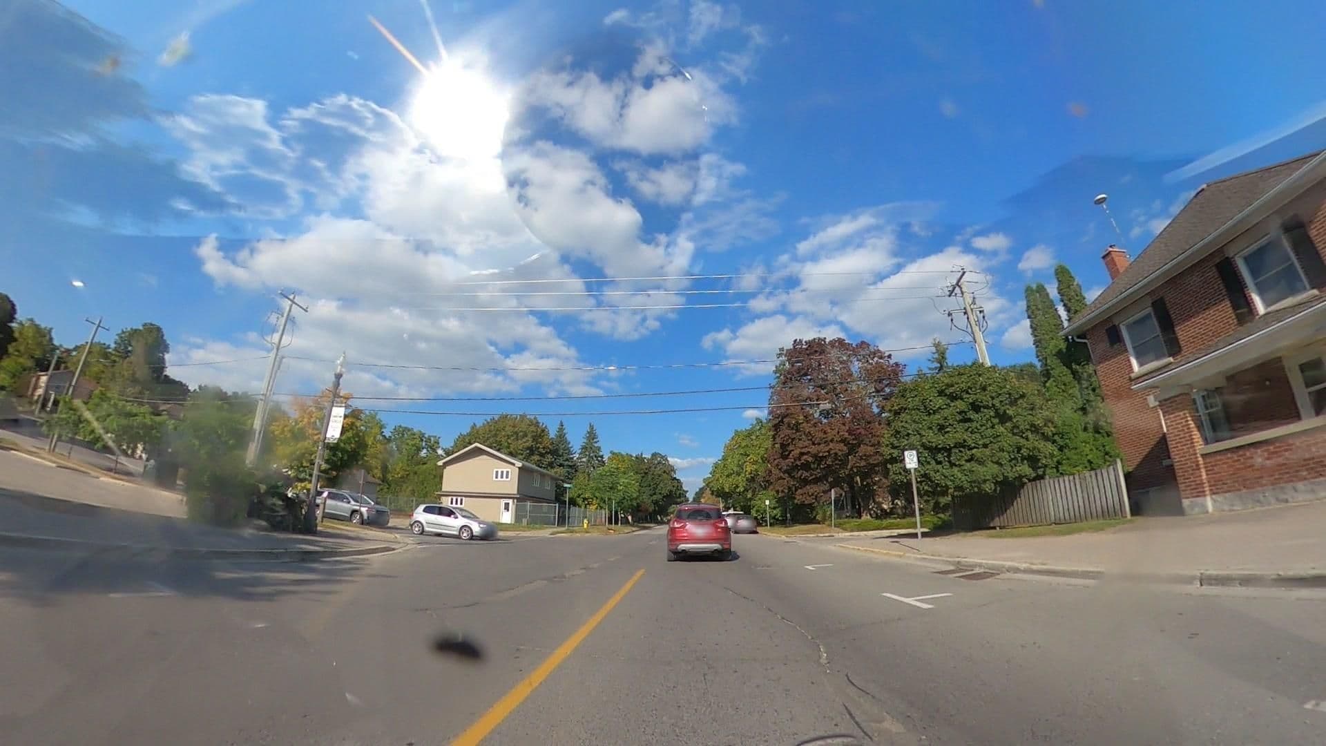 Street view near St Andrew Suites, Fergus — © paralaxita (CC BY-SA · Mapillary)